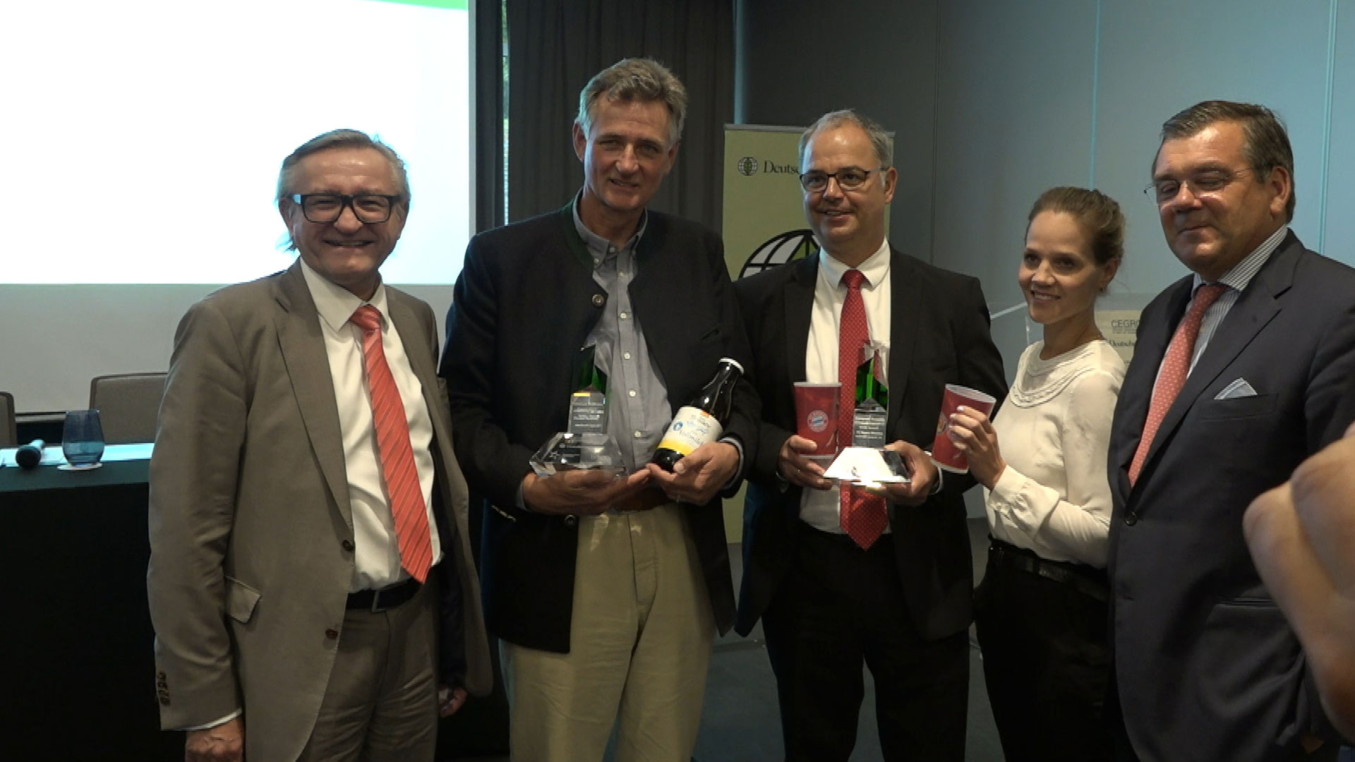 Video Allianz Arena mit Reusable Award