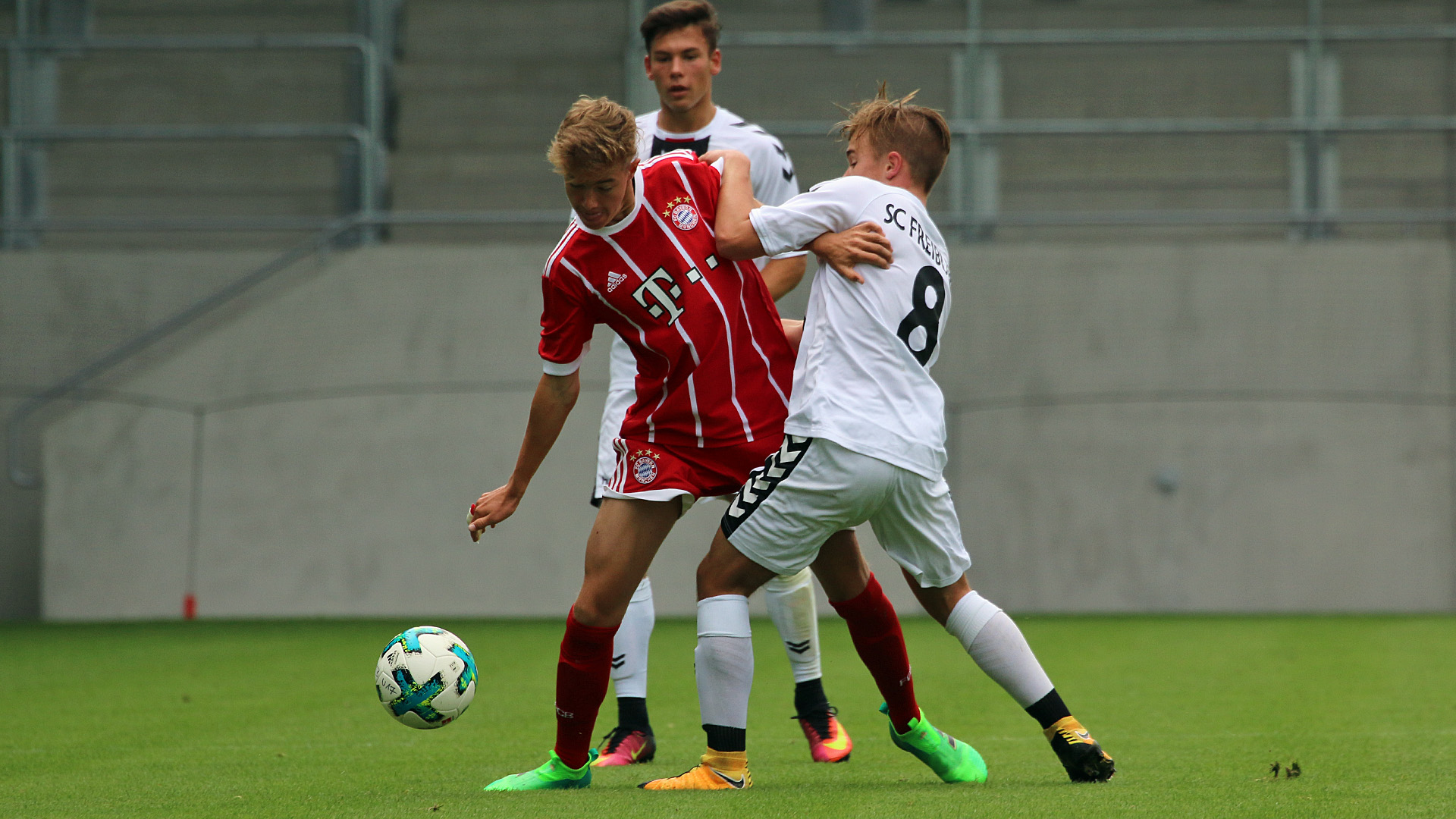 u17scf_fcb_161017