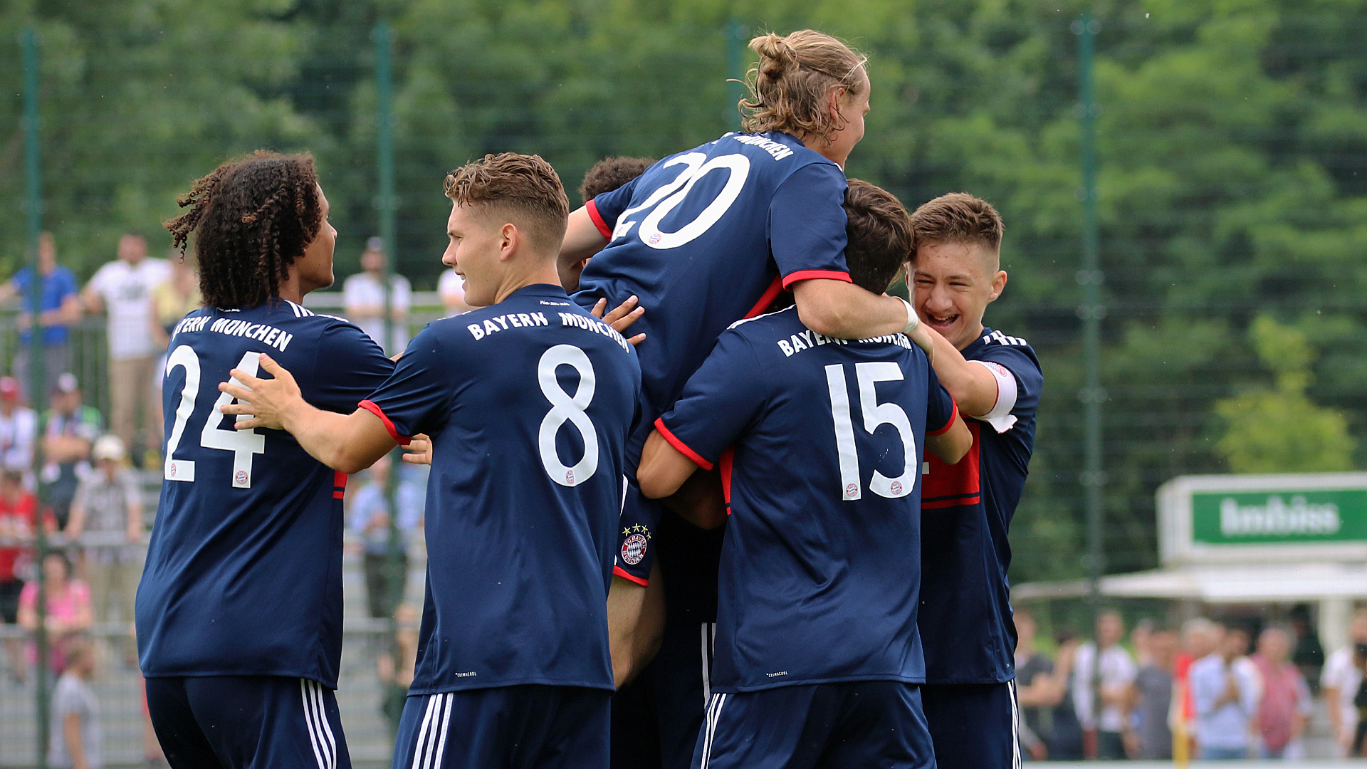 U17 stürmt ins Endspiel um die deutsche Meisterschaft - FC Bayern München