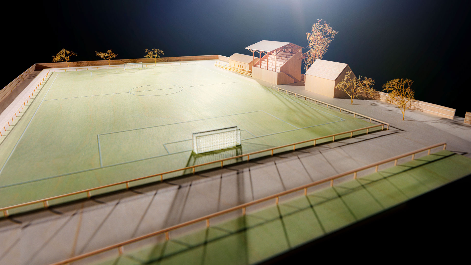Das erste Stadion des FC Bayern an der Leopoldstraße.