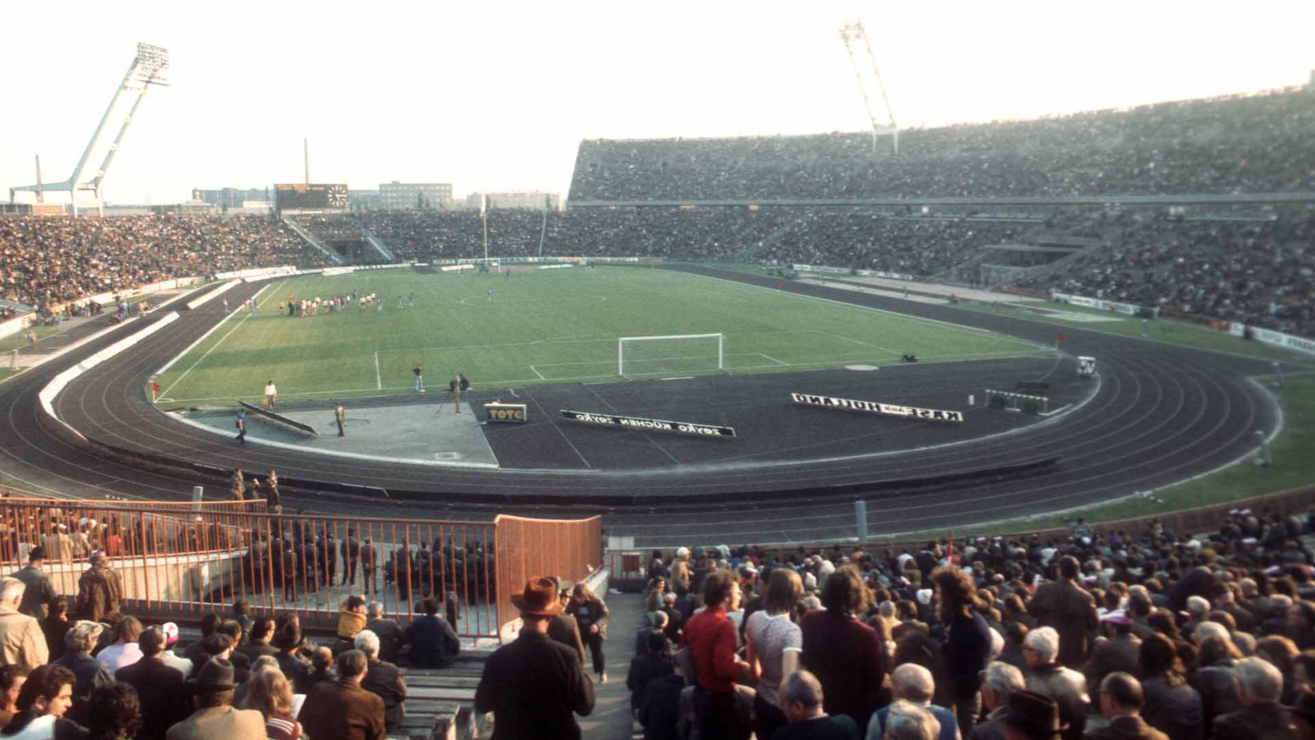 740410_nepstadion_budapest_ima