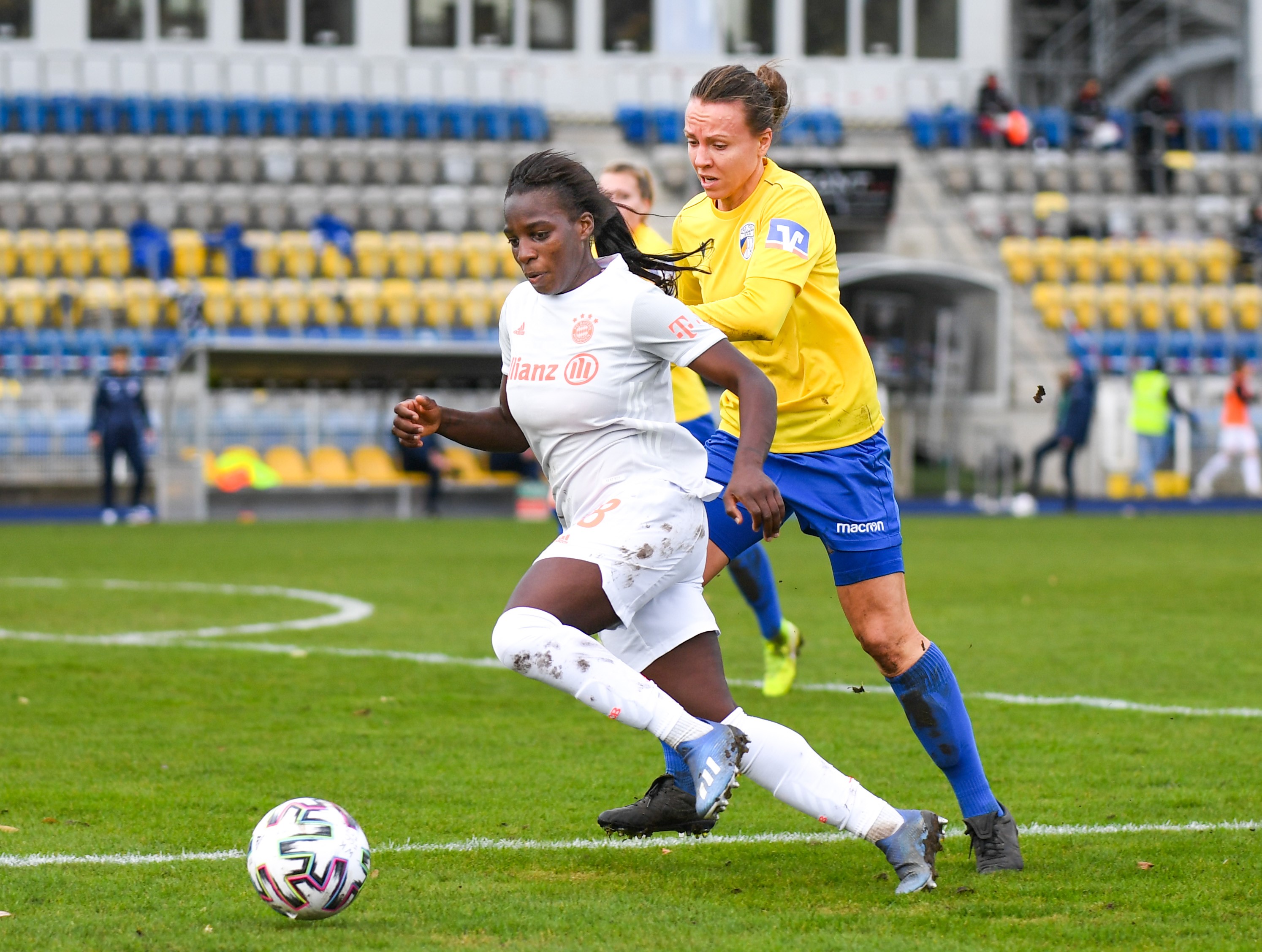 201101_DFB-Pokal-Jena_Frauen