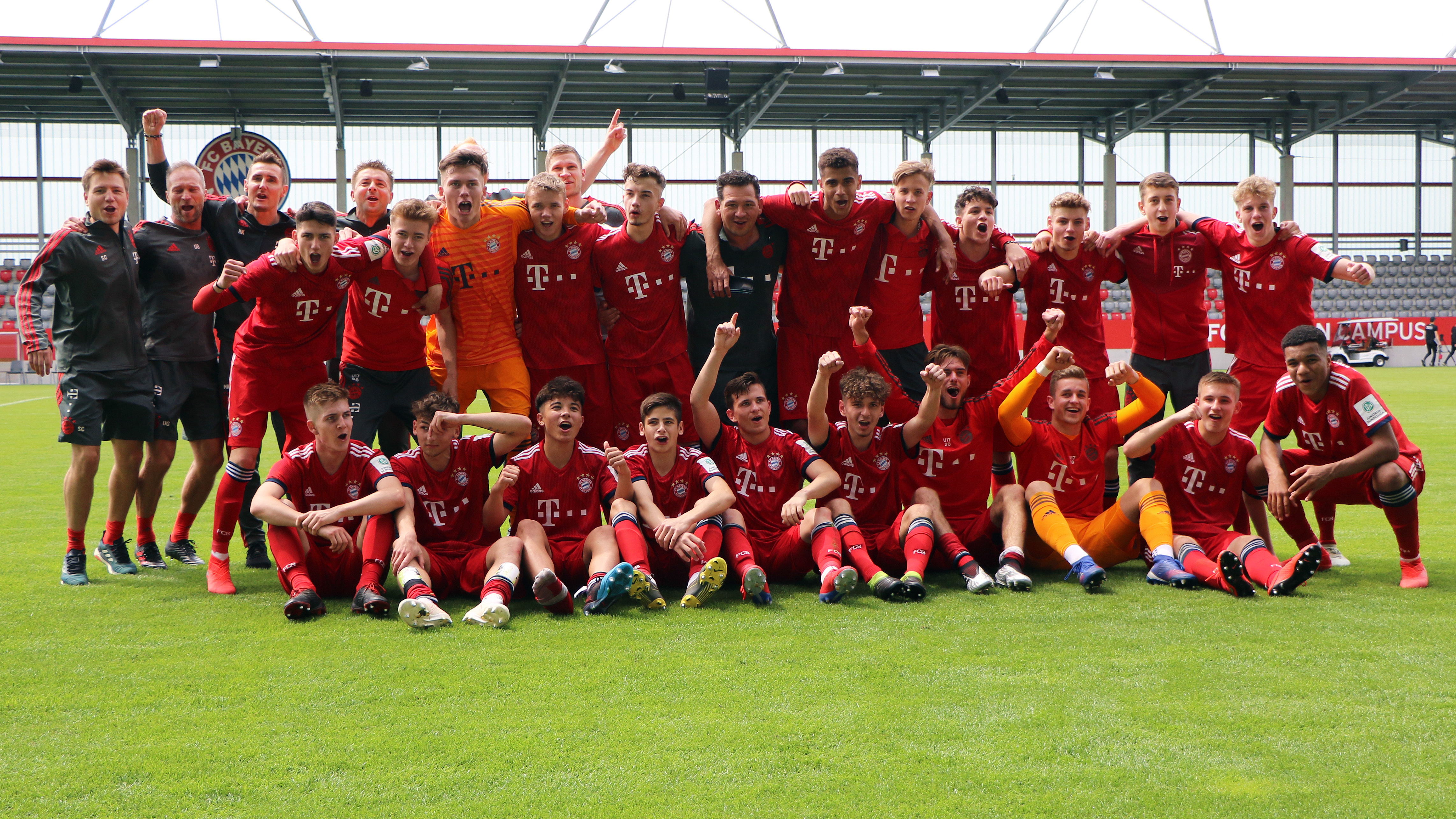 u17stimmen_fcb_250519