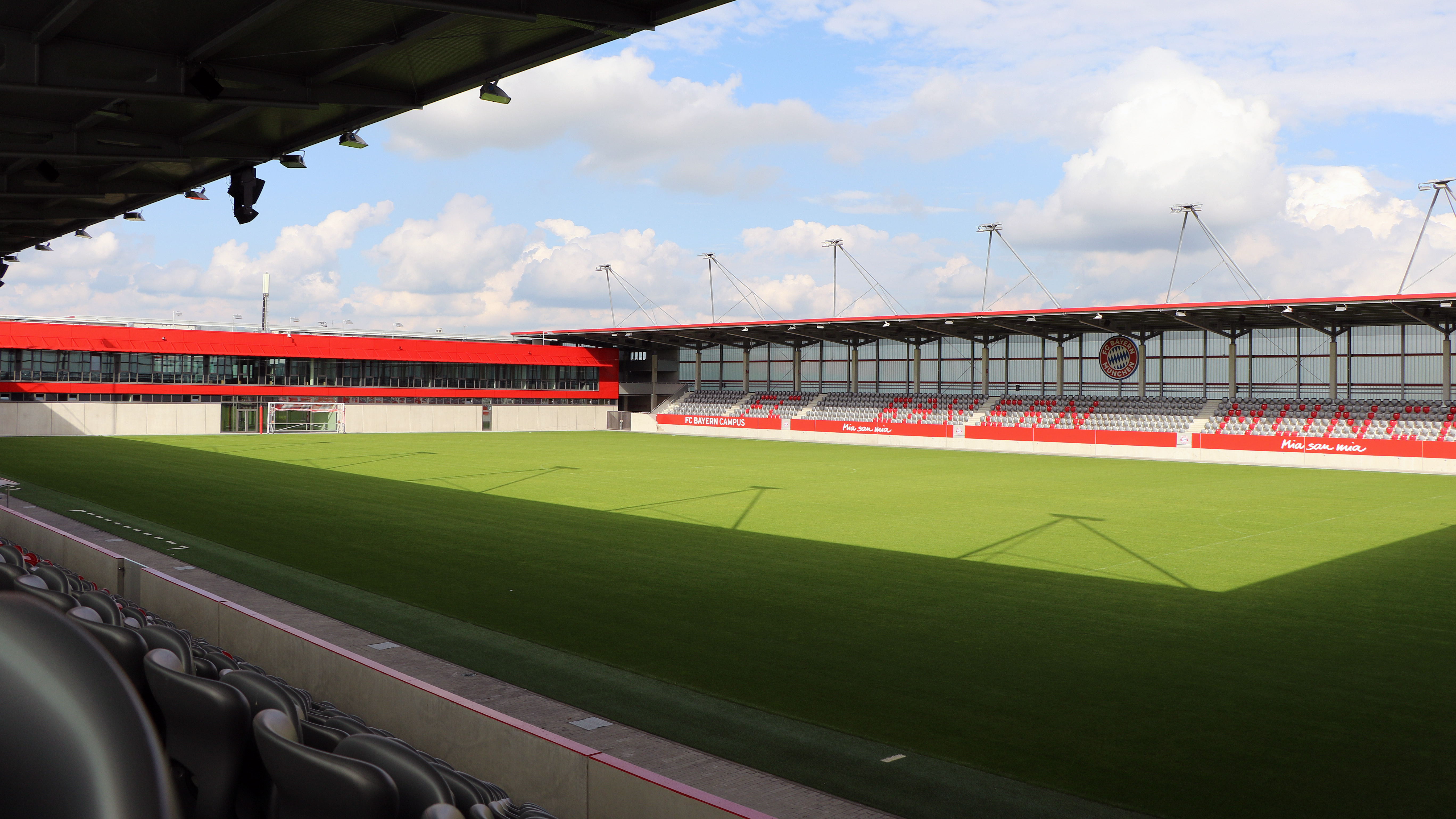 Die Spielstätten der Juniorenteams FC Bayern München Die Spielstätten der Juniorenteams FC Bayern München