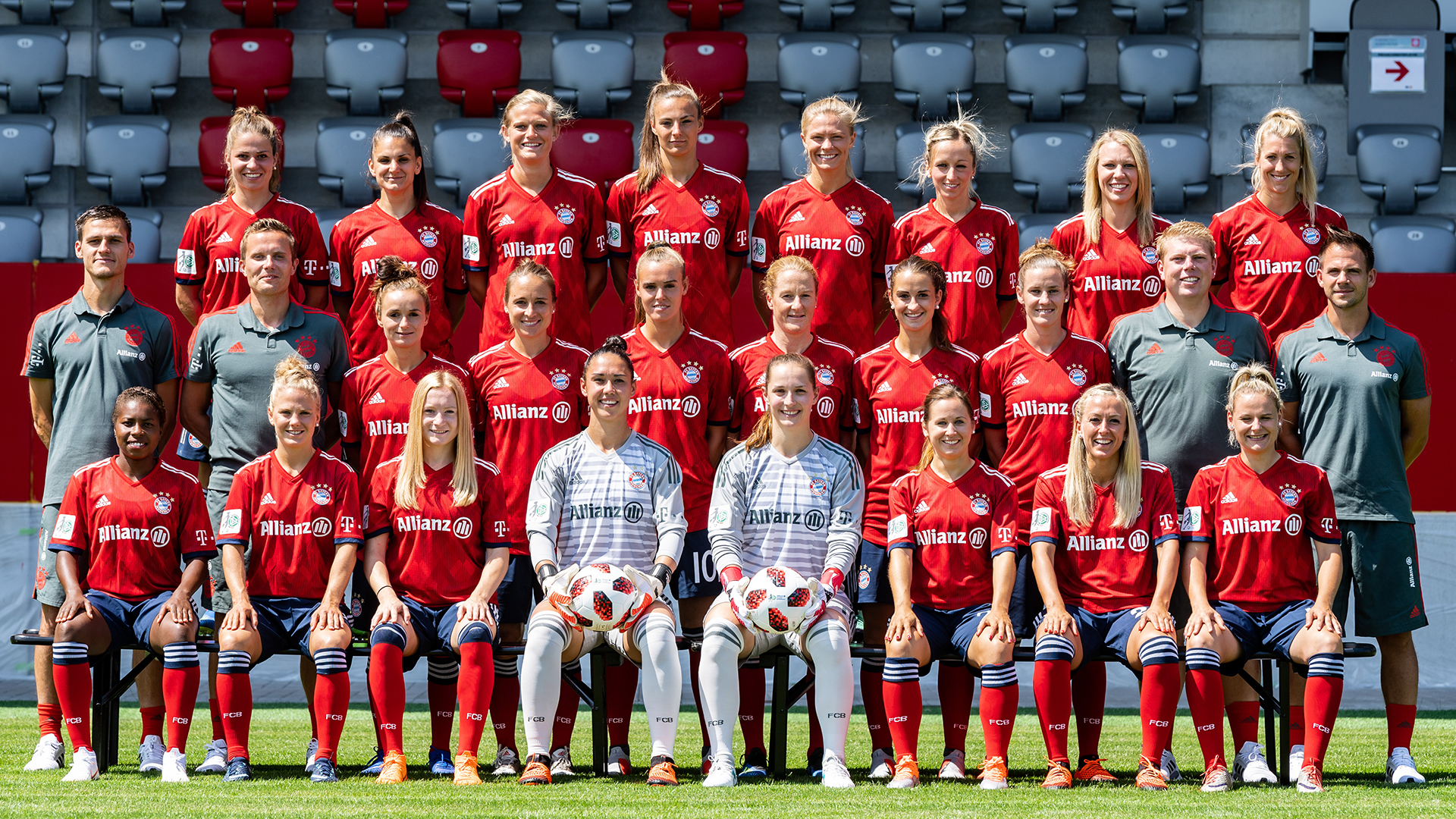 fcb-frauen-gruppenbild_get_300718