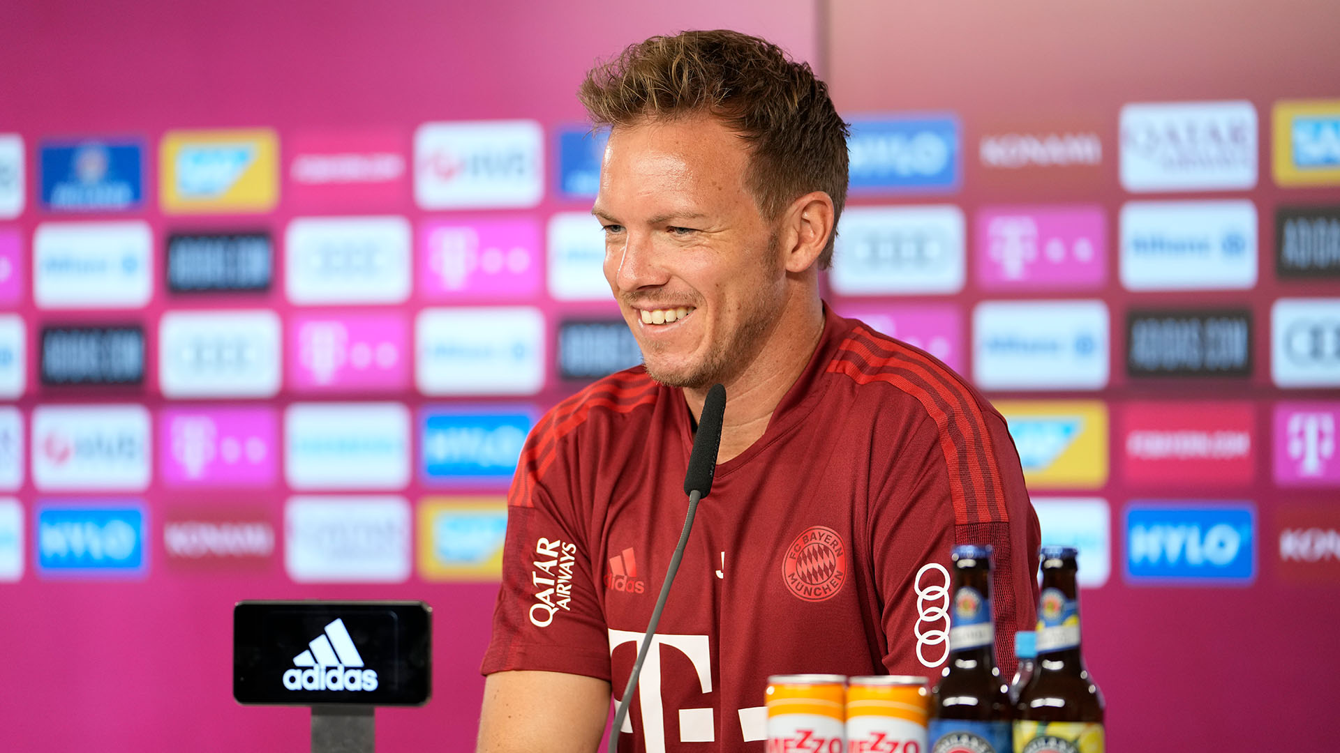 211002_Nagelsmann_DON