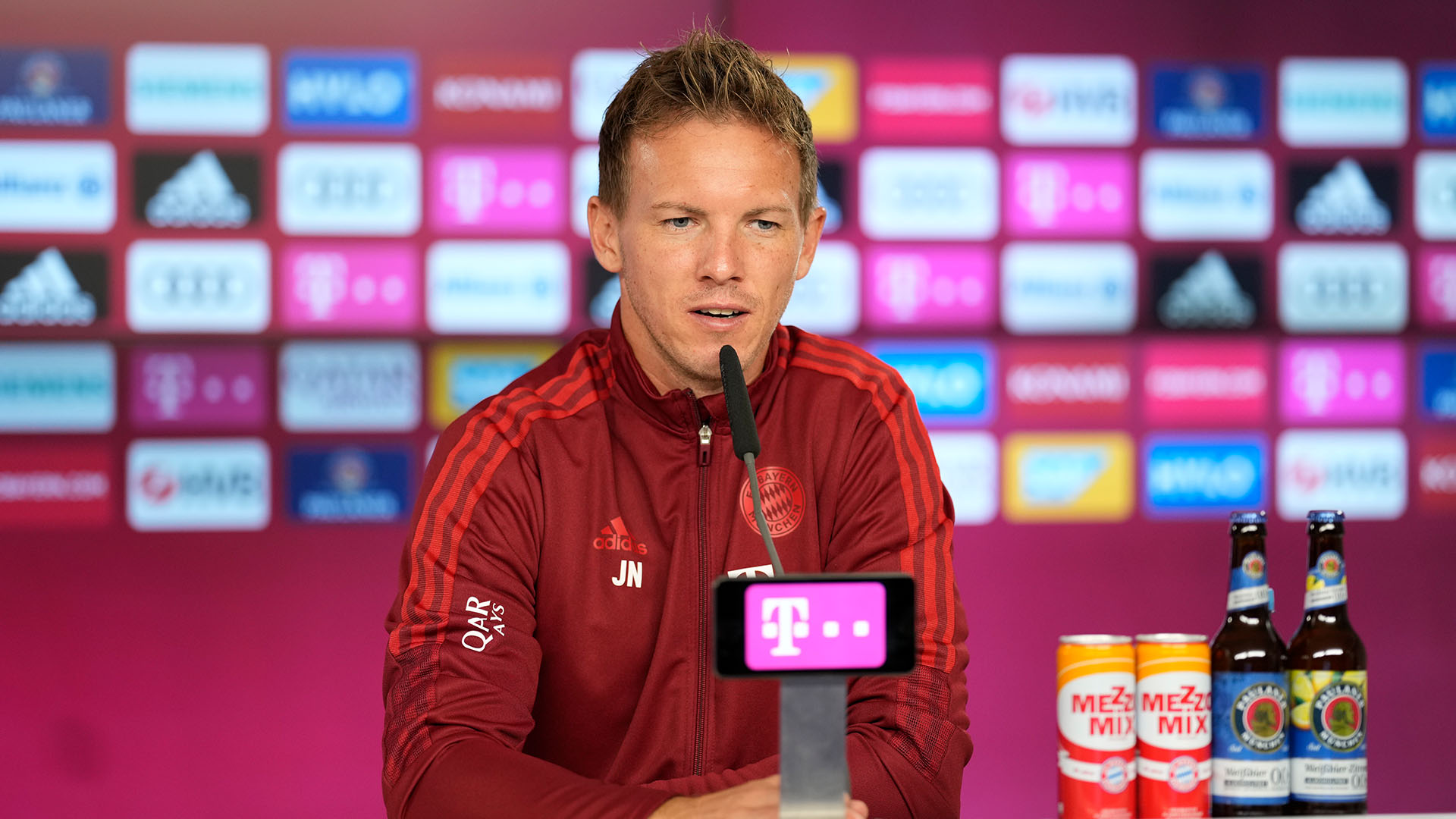 211015_Nagelsmann-PK_DON