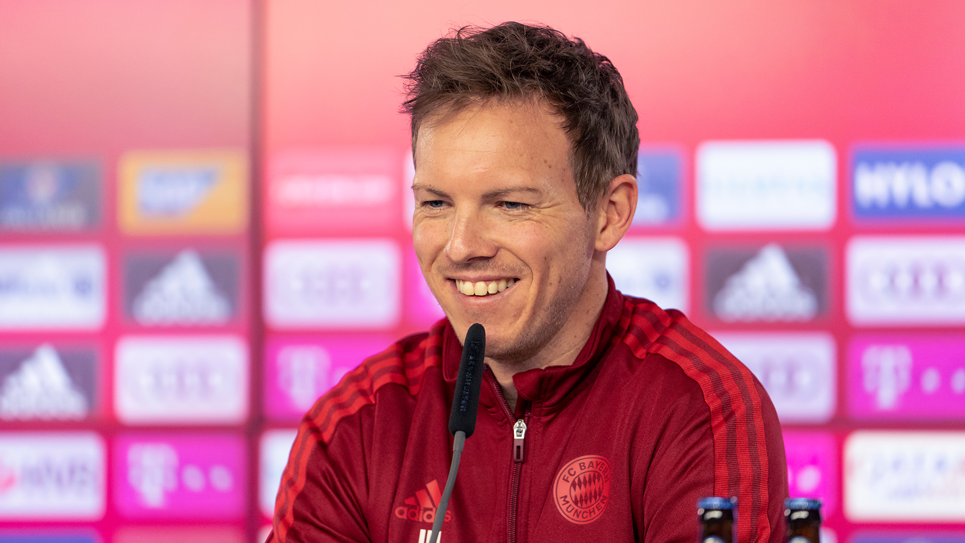 220114_Nagelsmann_DON