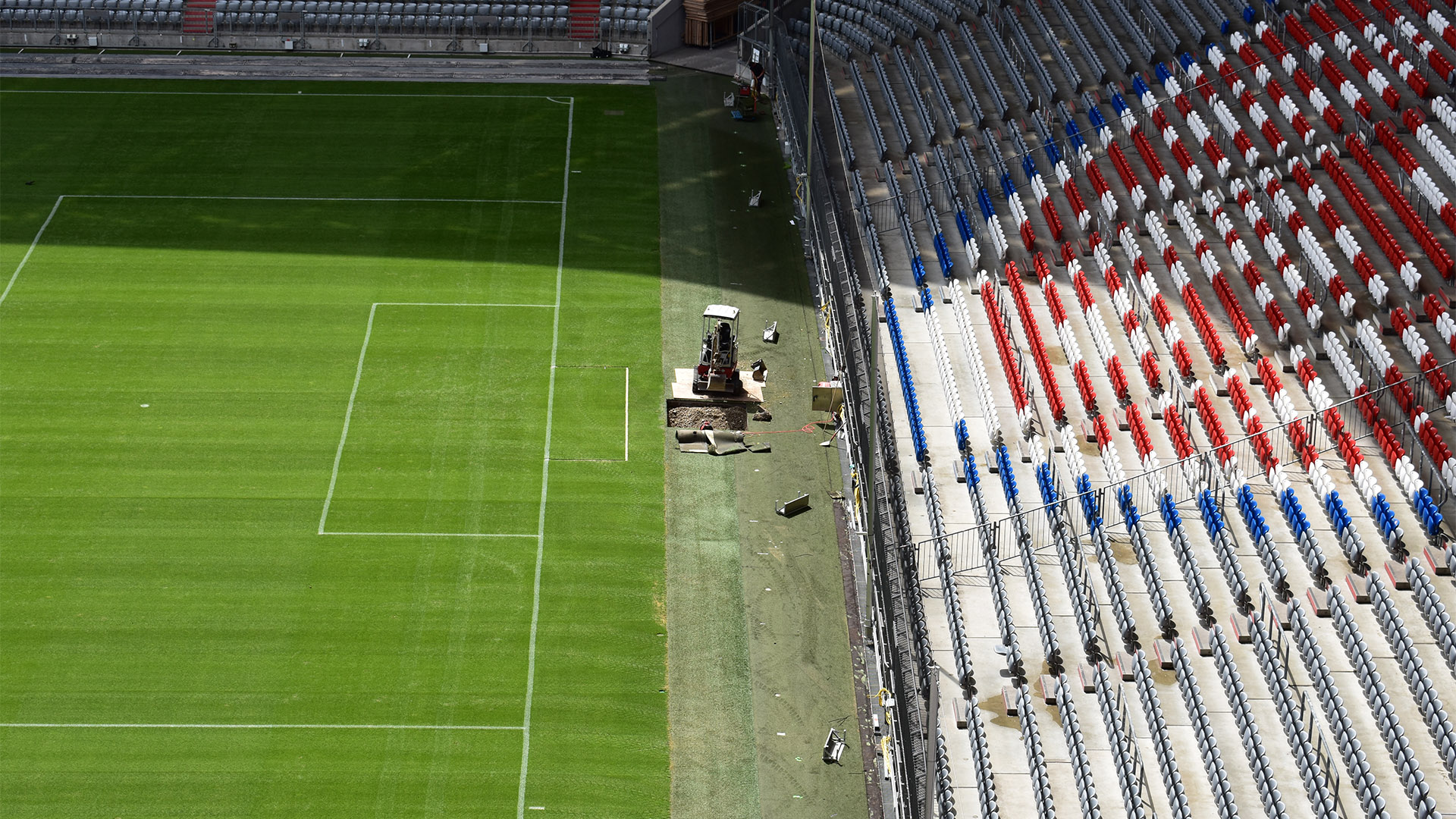 Umbauten für das NFL-Spiel Allianz Arena