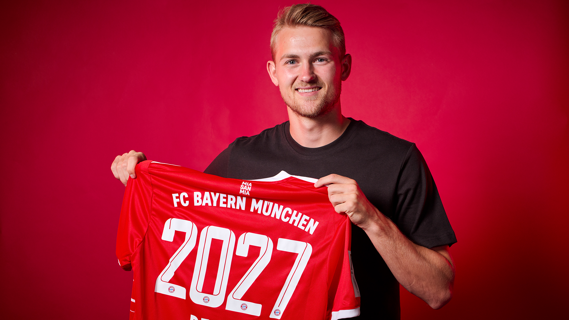 02-de-ligt-transfer-190722-fcb