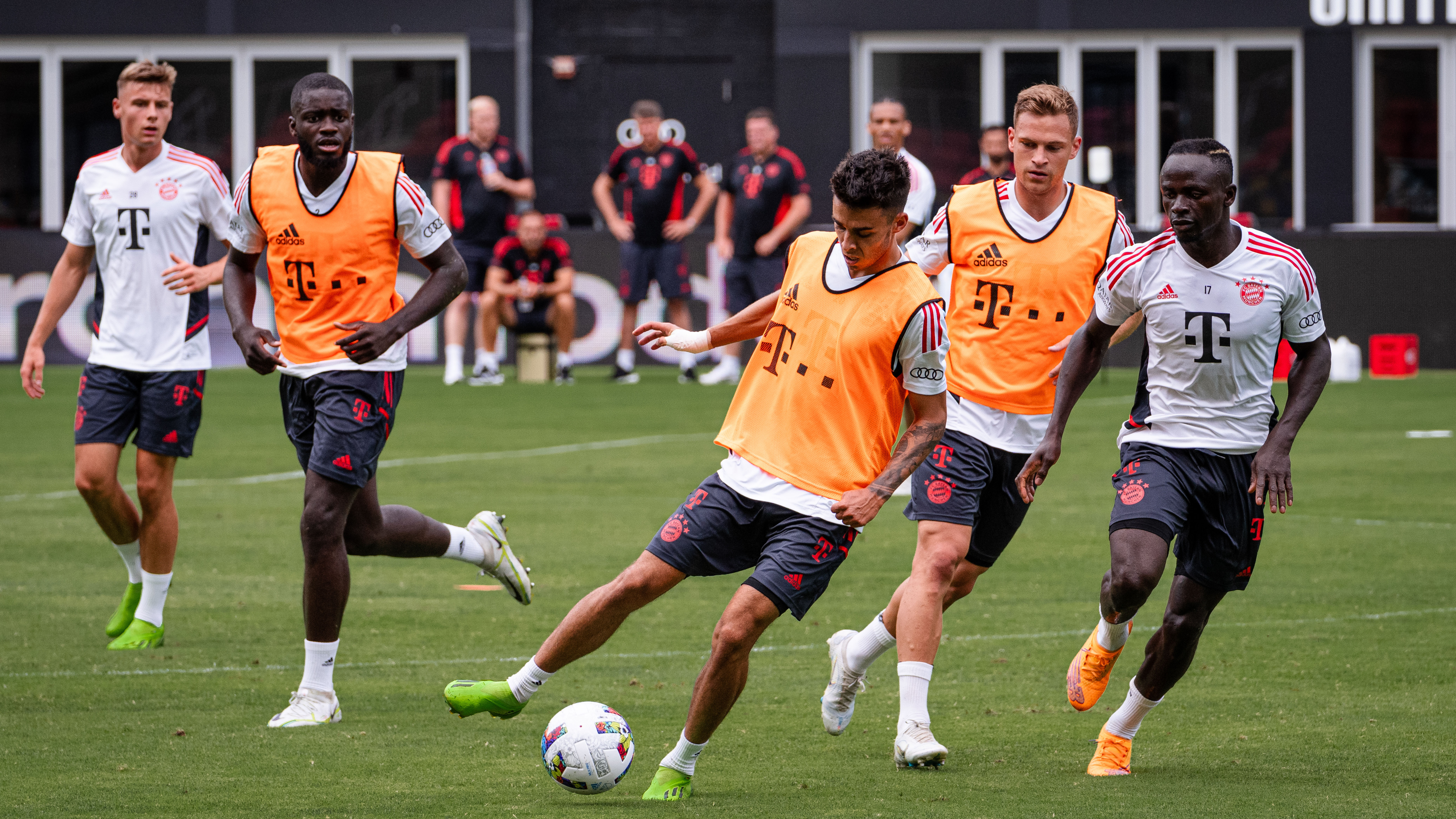 05-220719-training-audi-summer-tour-2022-fcb