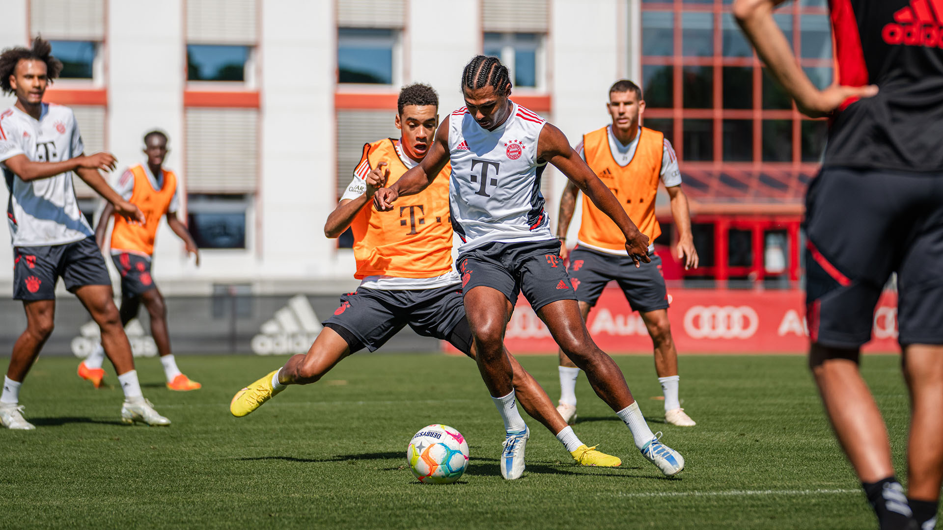 07-training-fc-bayern-090822-fcb