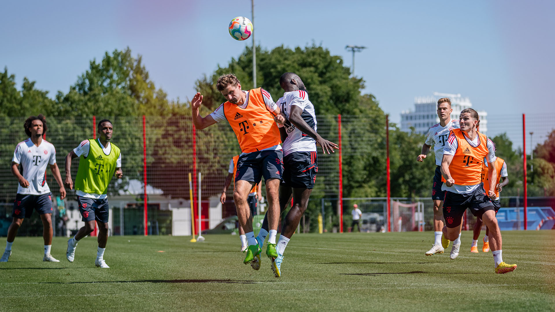 09-training-fc-bayern-090822-fcb