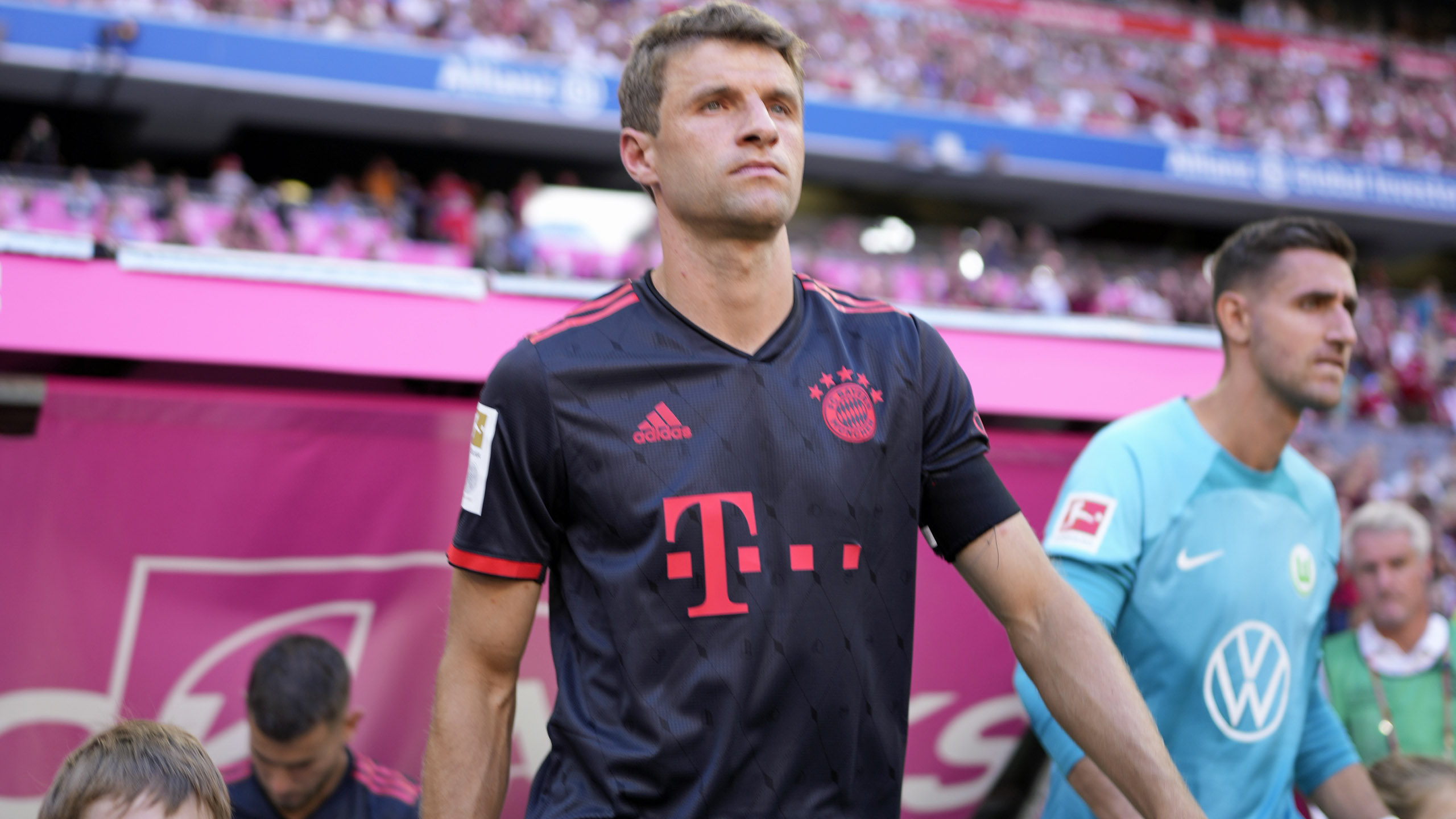 06-fc-bayern-wolfsburg-140822-mel