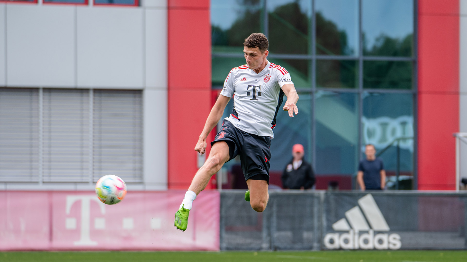 01-training-fc-bayern-200822-fcb