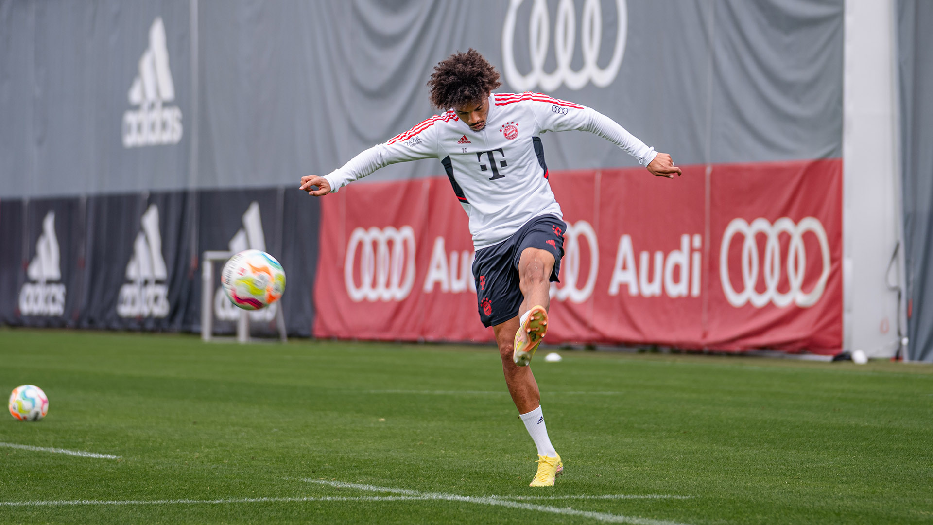 02-training-fc-bayern-200822-fcb