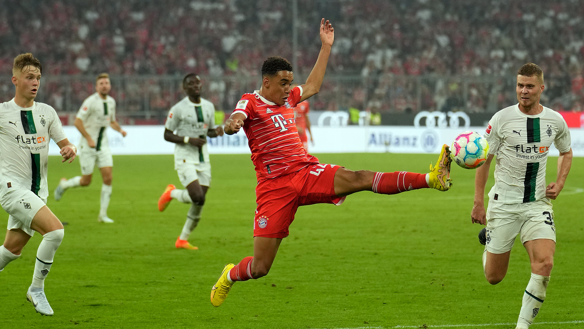 Jamal Musiala against Gladbach