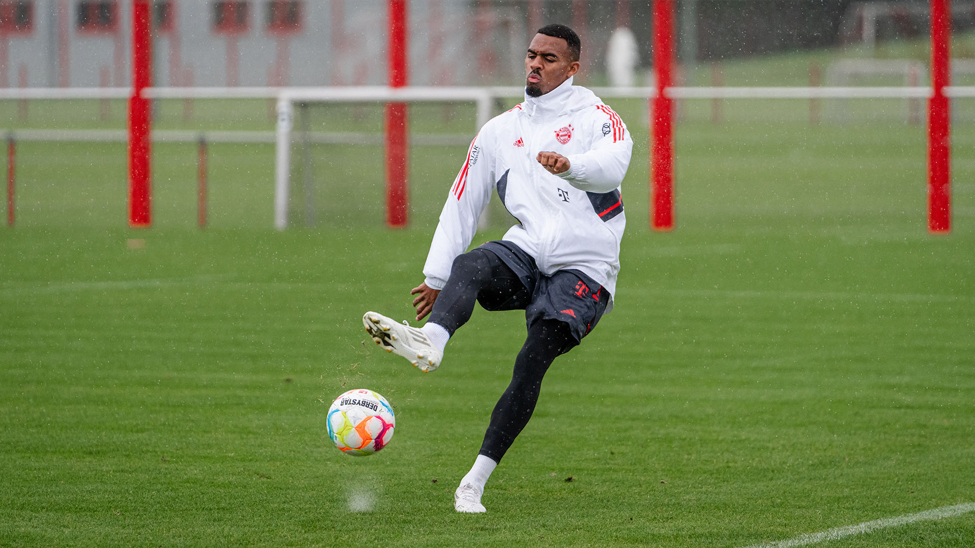 08-training-fc-bayern-280922-mel