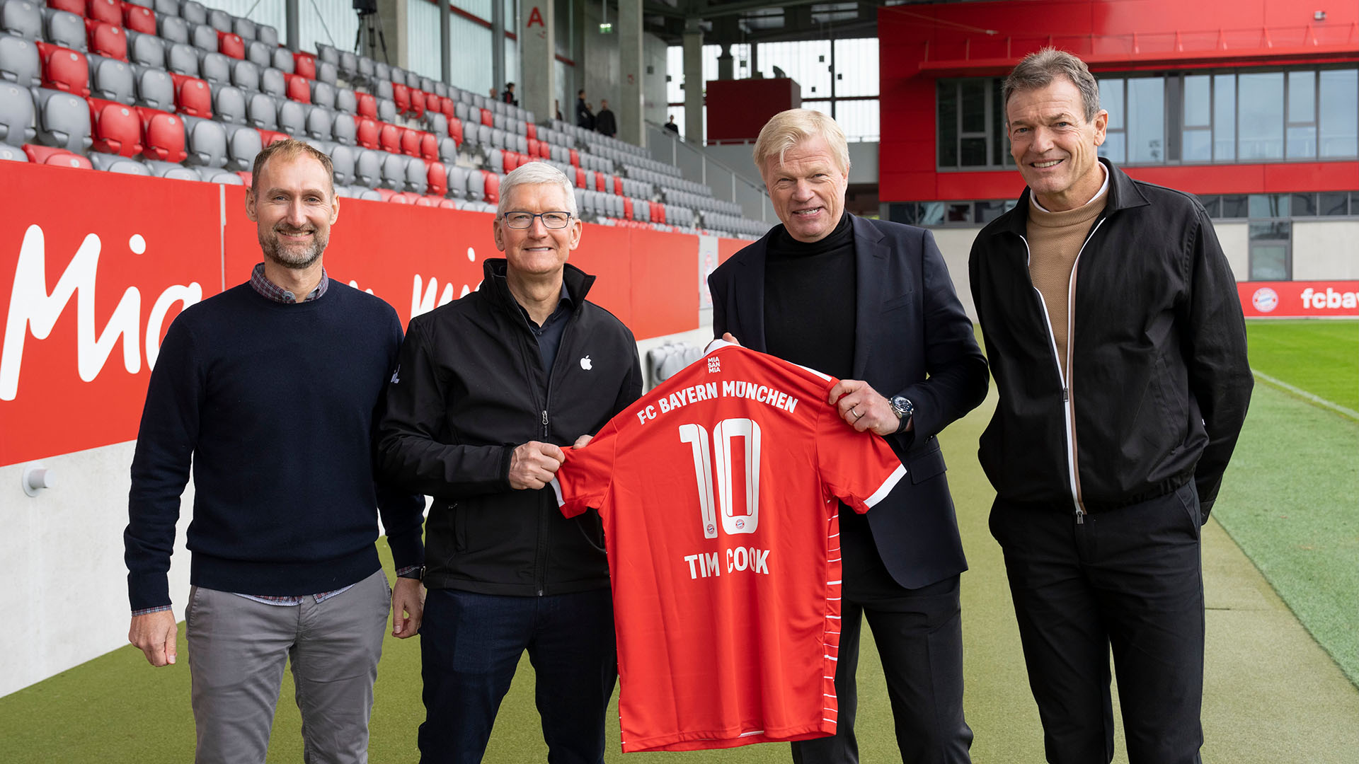 Jochen Sauer, Tim Cook, Oliver Kahn, Andreas Jung