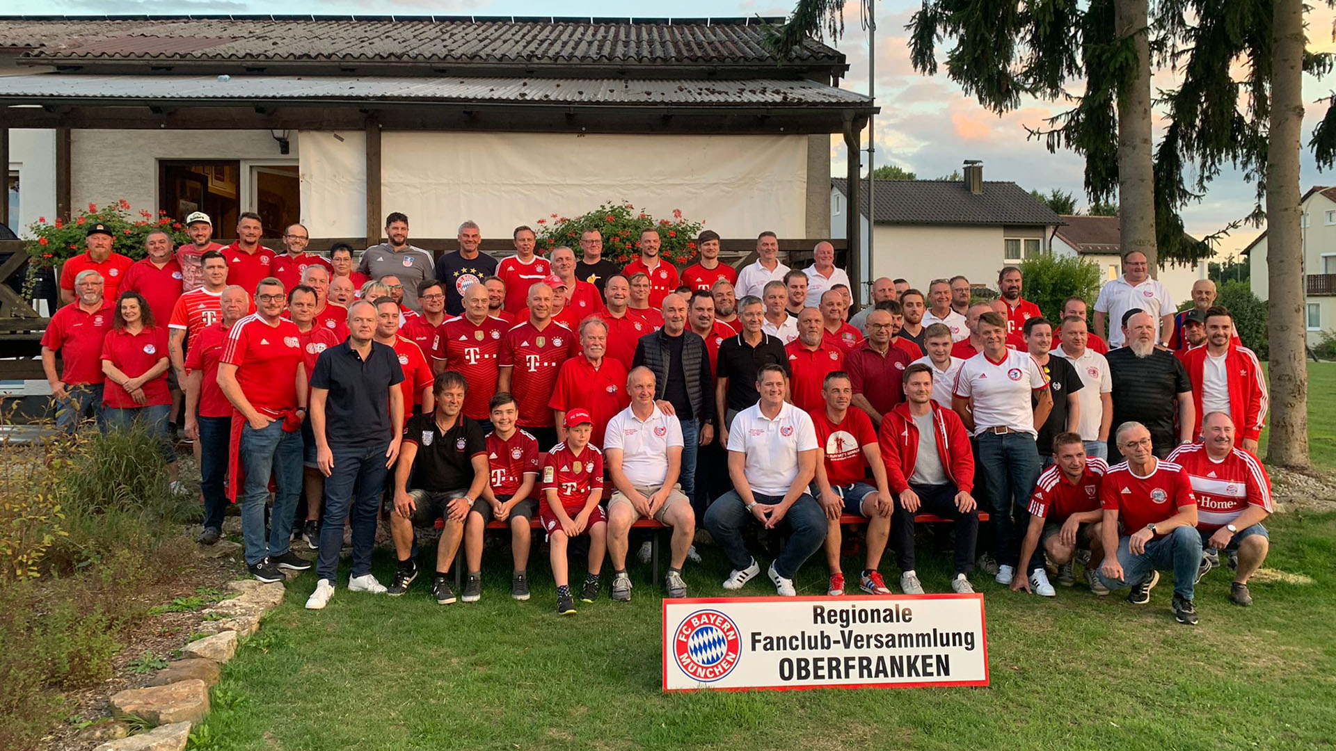 Raimond Aumann und Herbert Hainer FC Bayern Fanclubtreffen Oberfranken