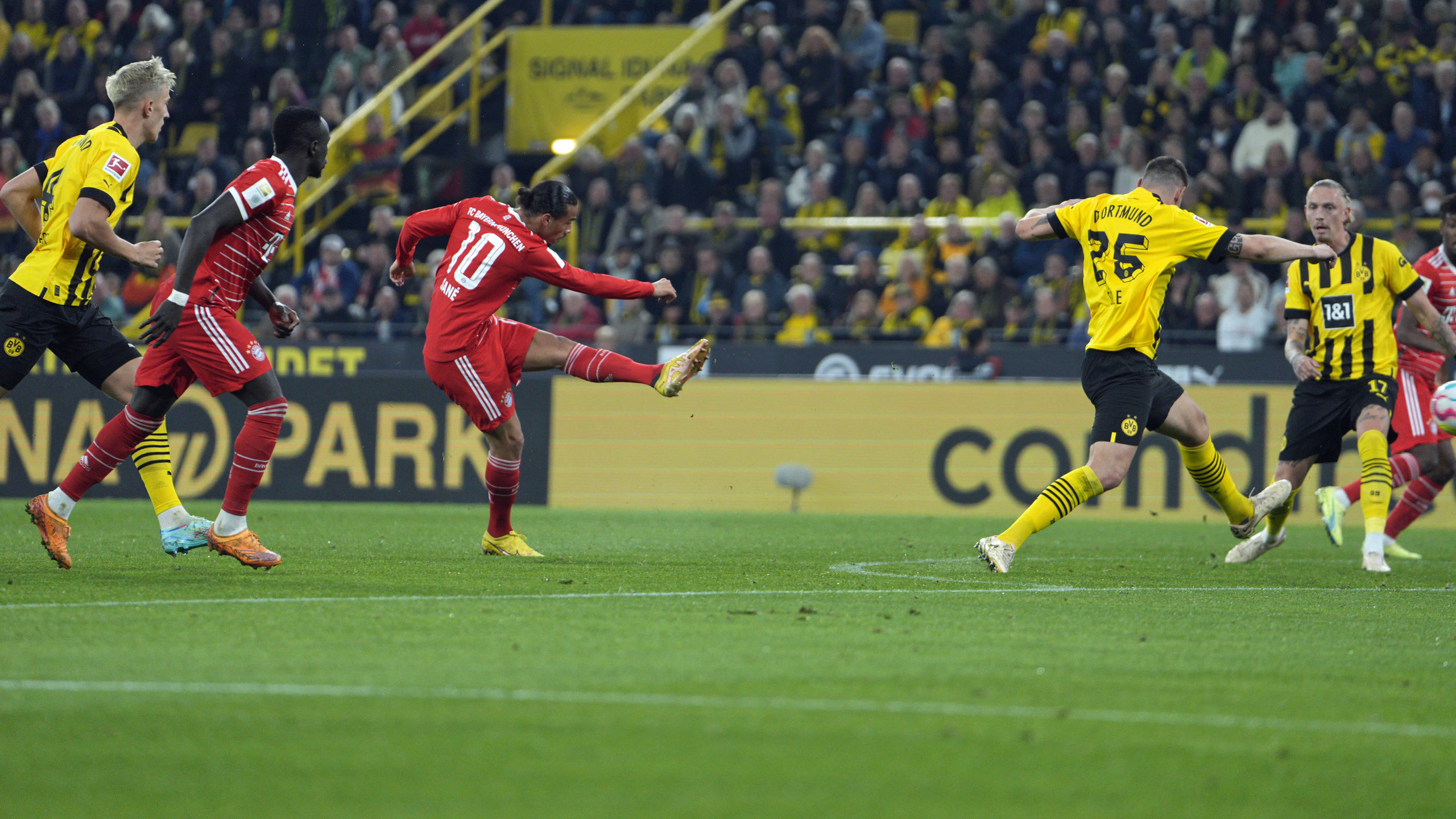 17-bvb-fcb-221008-mel