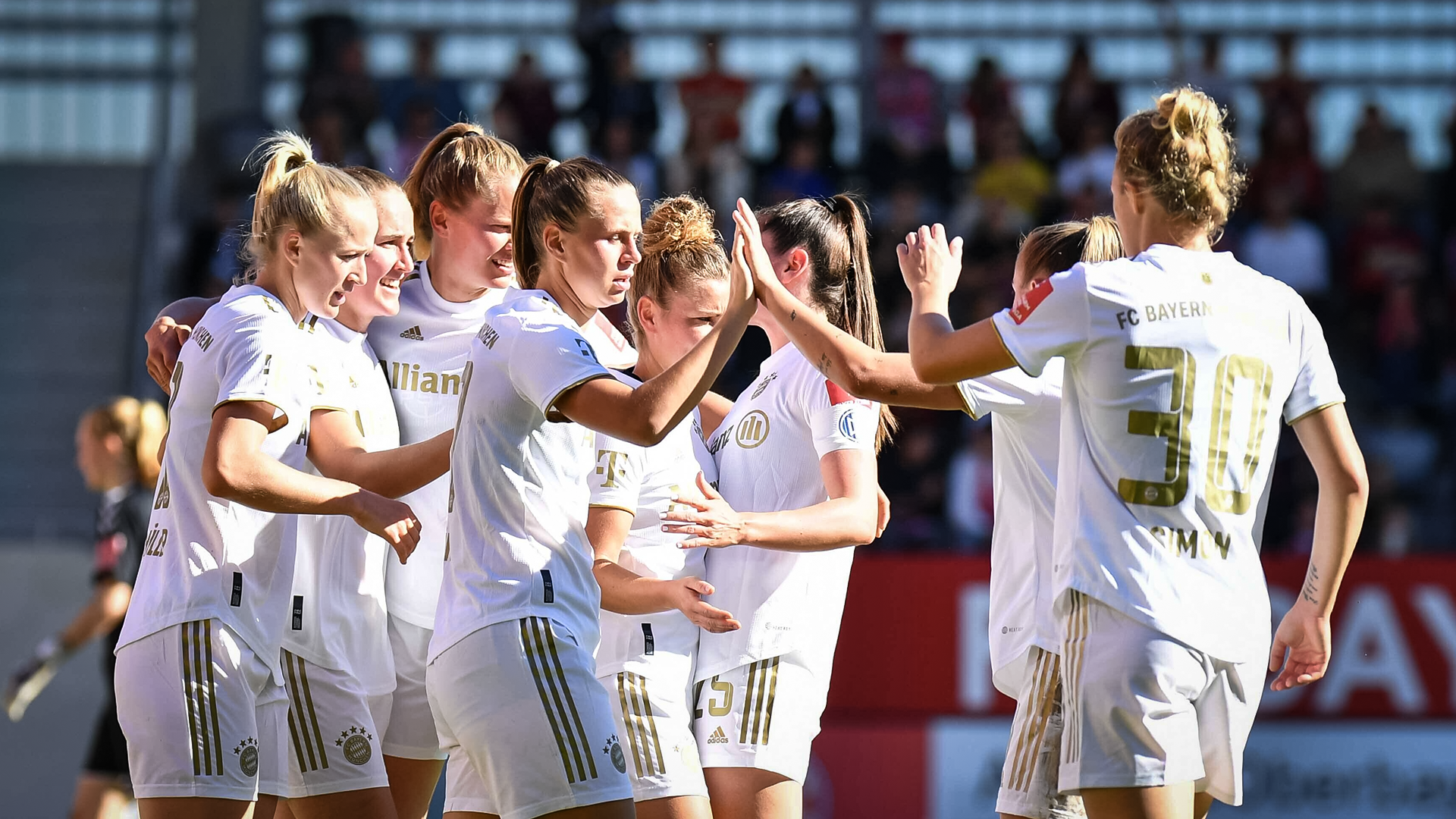 FC Bayern Frauen, Jubel