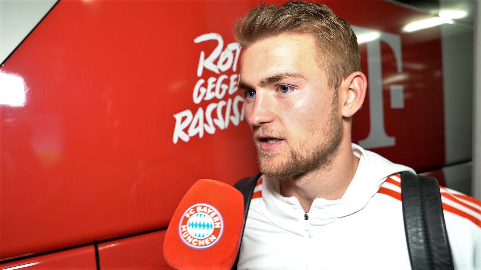 221019-interviews-de-ligt