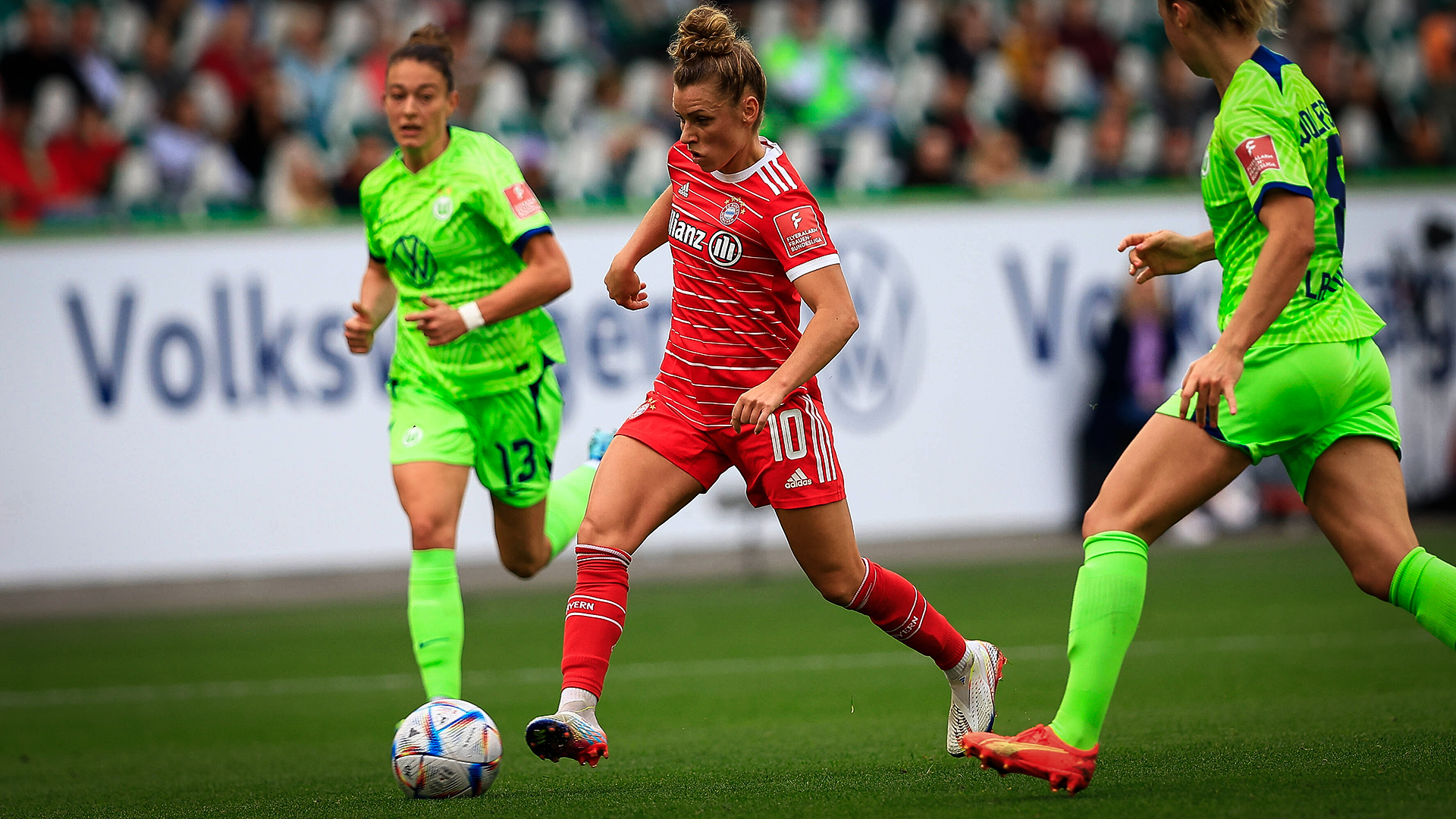 FC Bayern Frauen, Linda Dallmann, Zweikampf