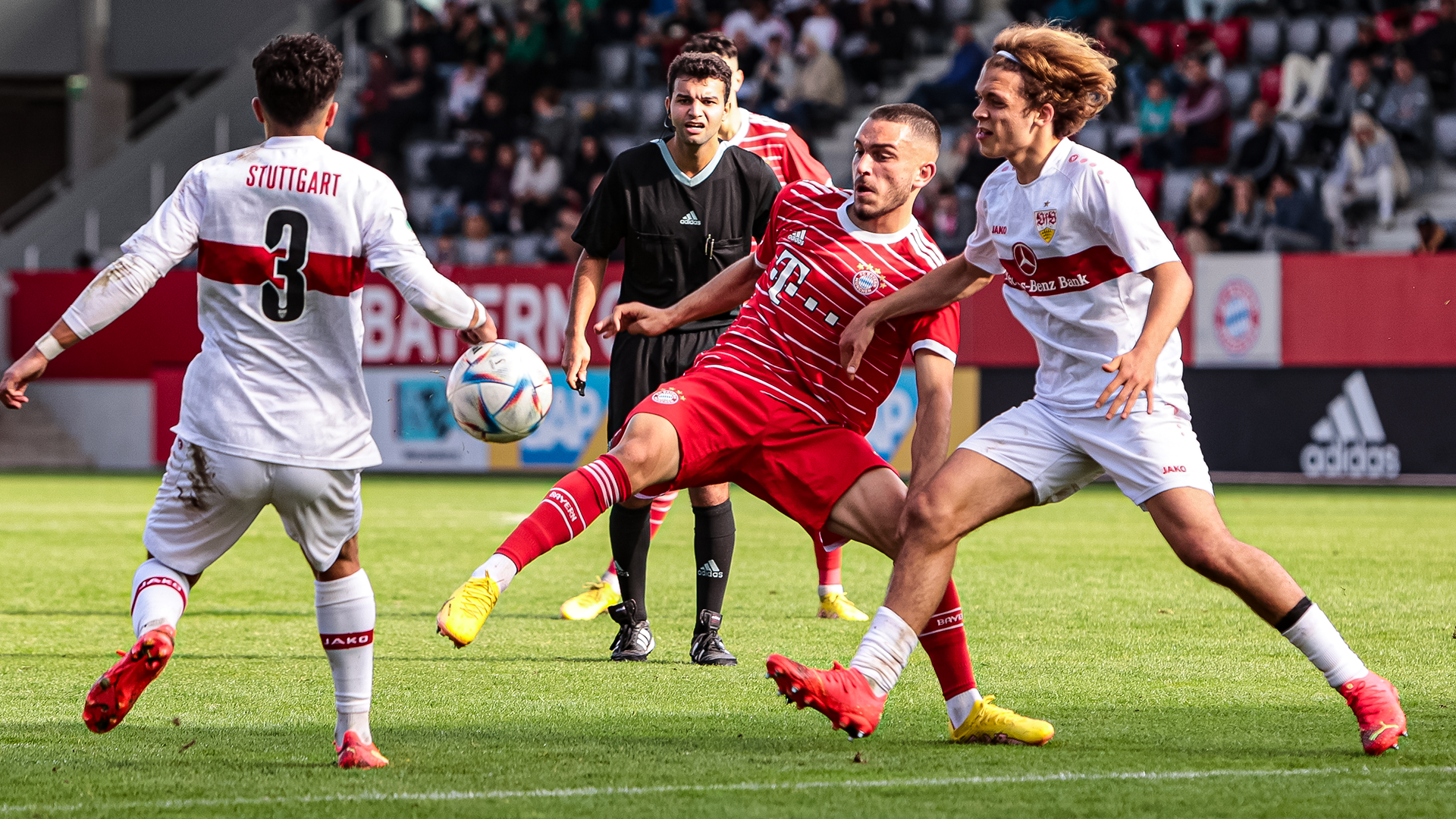 FC Bayern U19, Arijon Ibrahimović