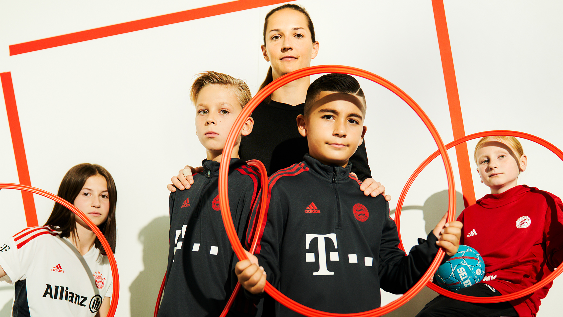 Laura Benkarth FC Bayern Red Line Initiative