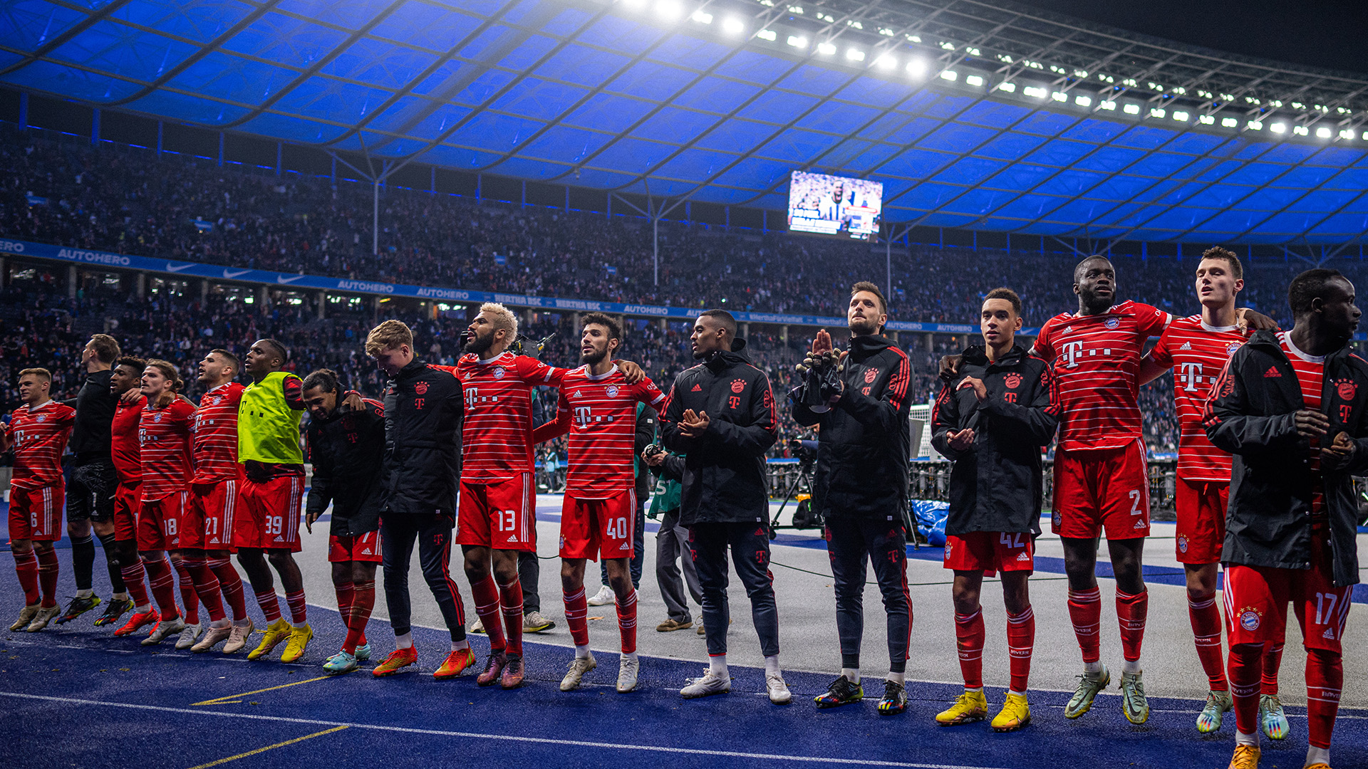 26-hertha-fcbayern-221105-mel