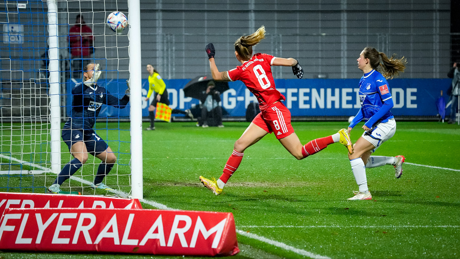 FC Bayern Women, Maximiliane Rall, goal