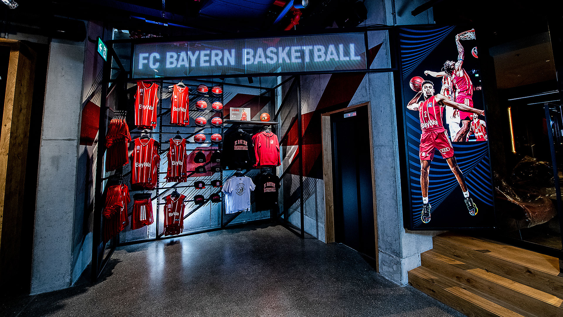 05-fc-bayern-world_201209