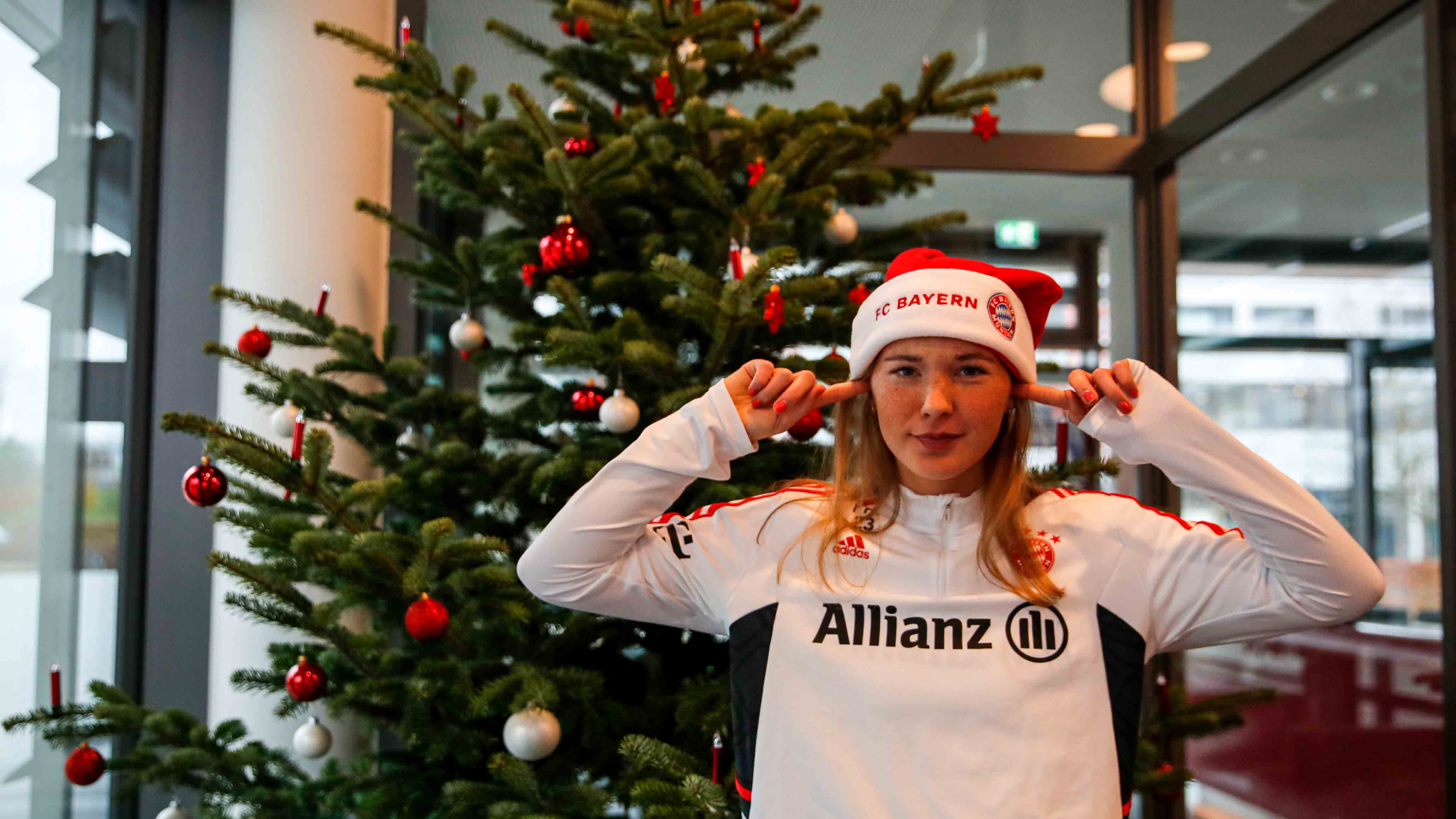 Karólína Lea Vilhjálmsdóttir von den FC Bayern Frauen.