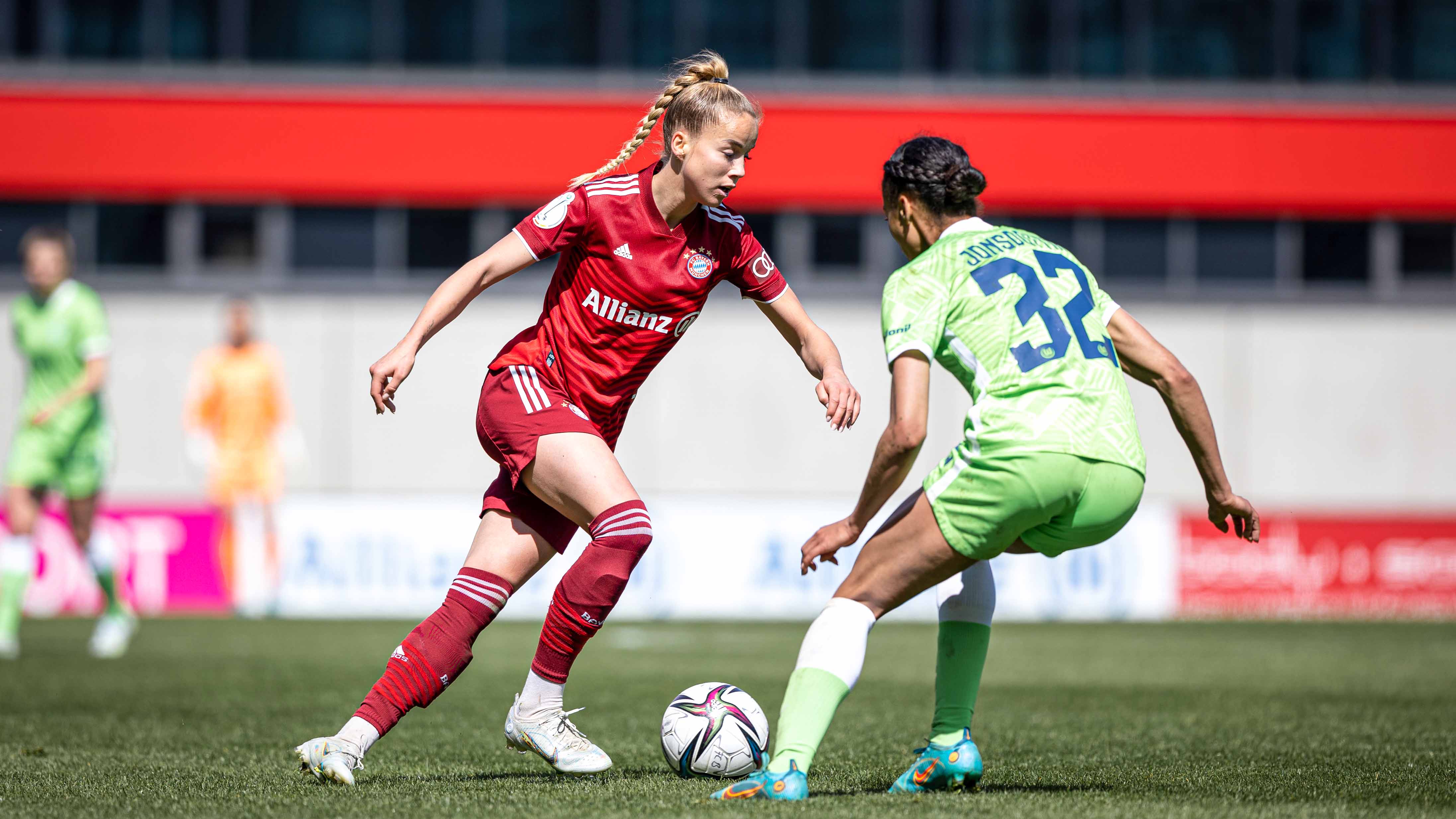 Die FCB-Frauen im DFB-Pokal-Spiel gegen den VfL Wolfsburg.