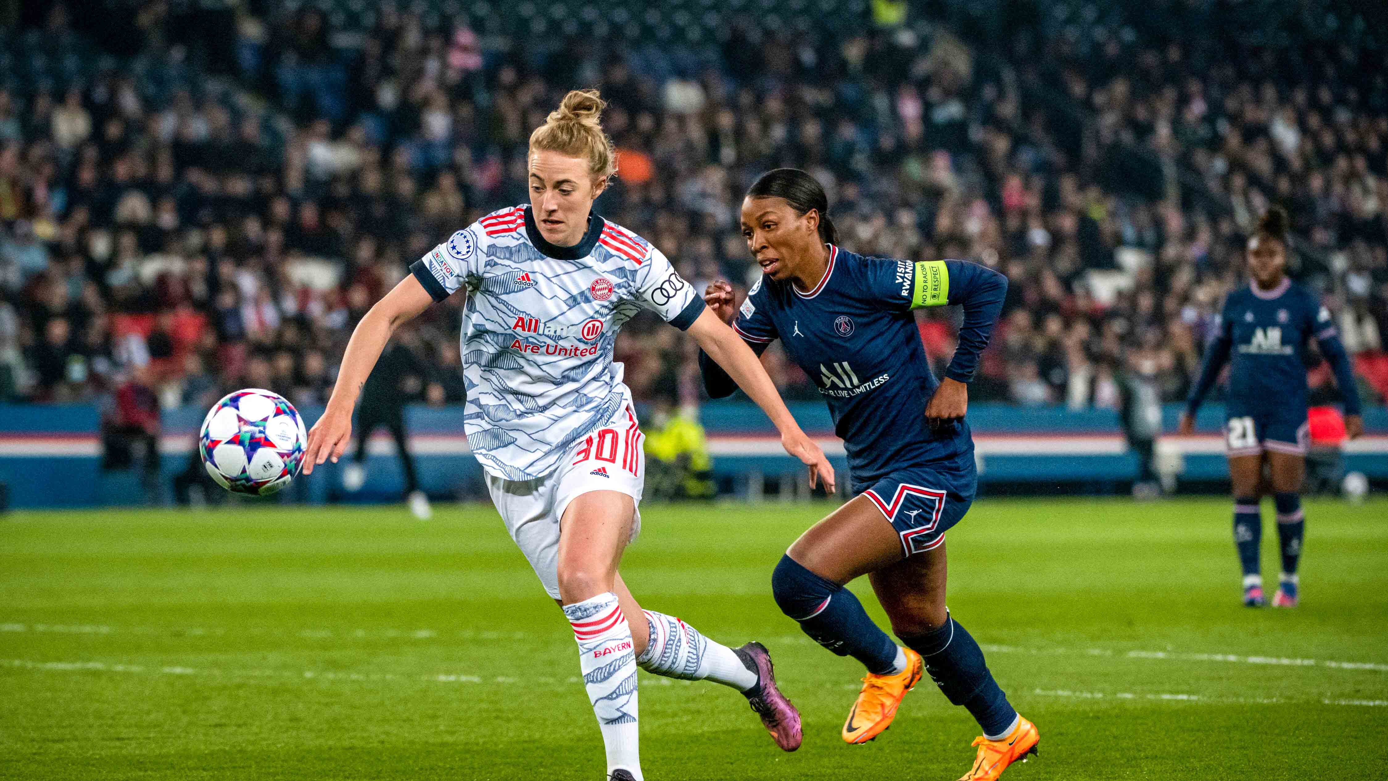 221210-fcbfrauen-highlights-2022-06-01