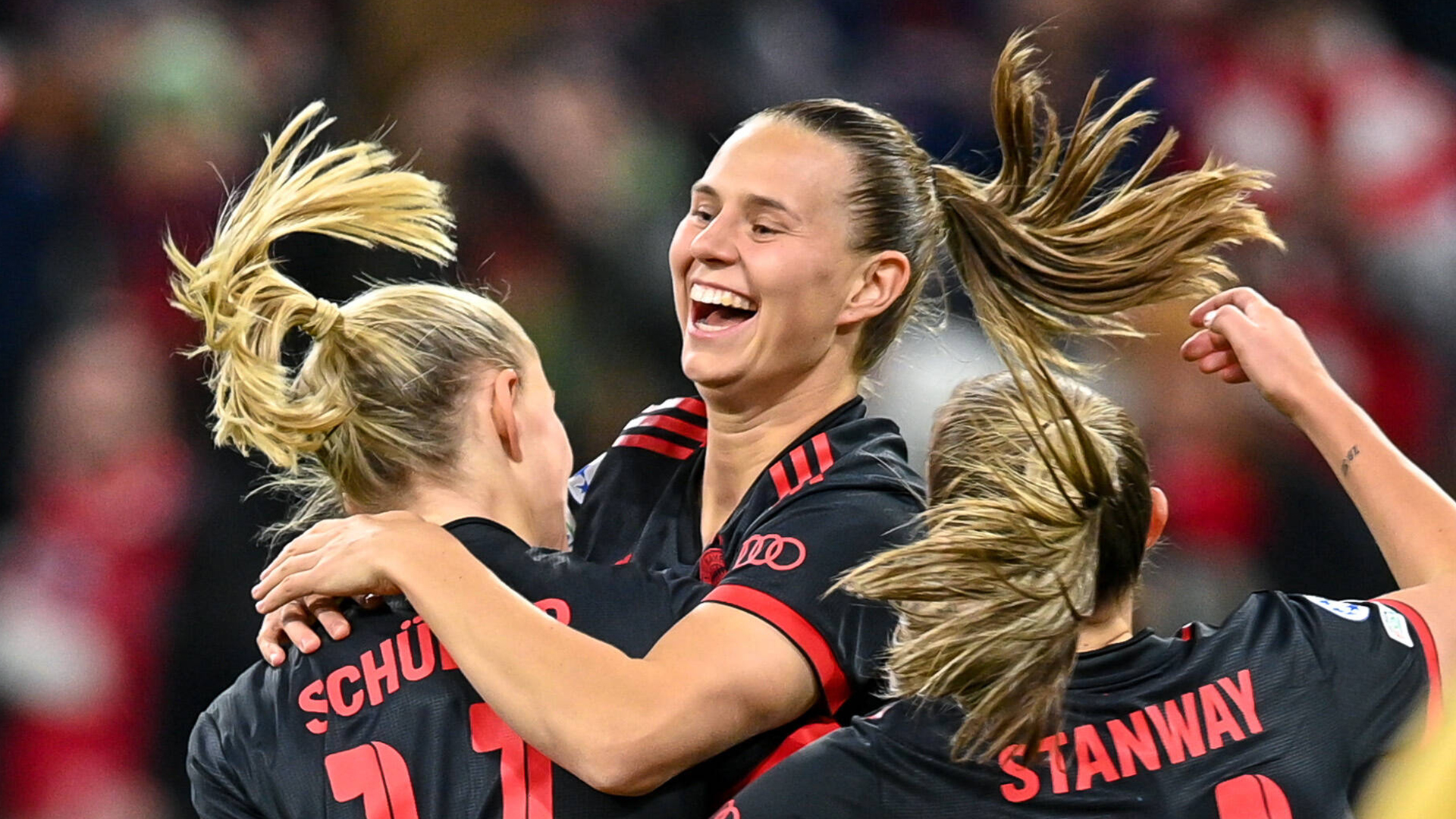 221210-fcbfrauen-highlights-2022-16