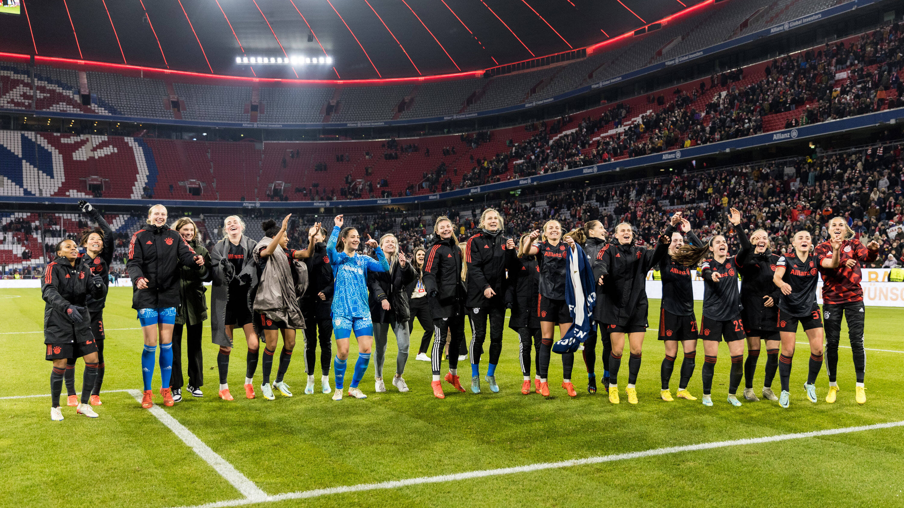 221210-fcbfrauen-highlights-2022-17_2