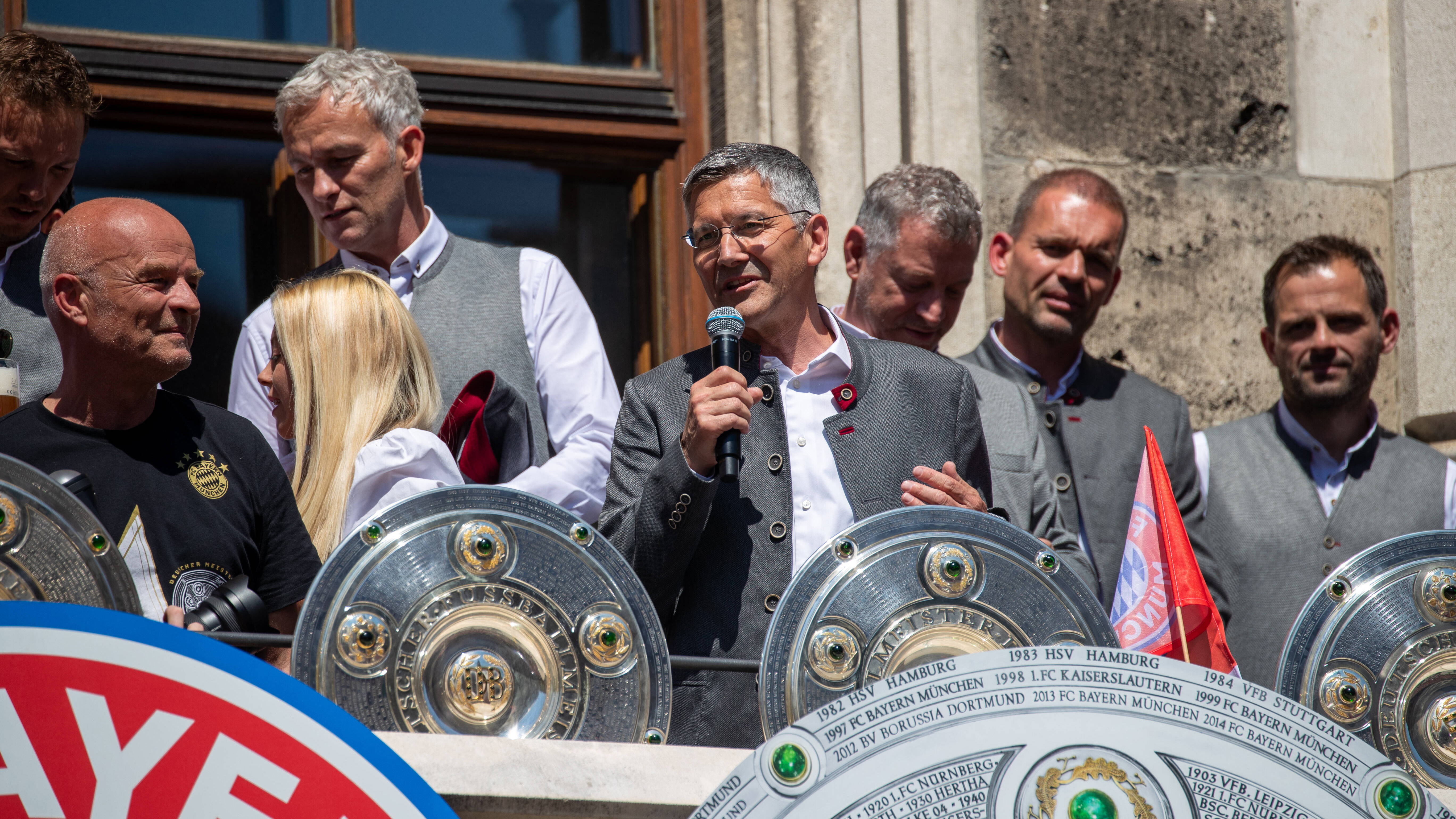 Ehrung, FC Bayern , Herbert Hainer, Marienplatz