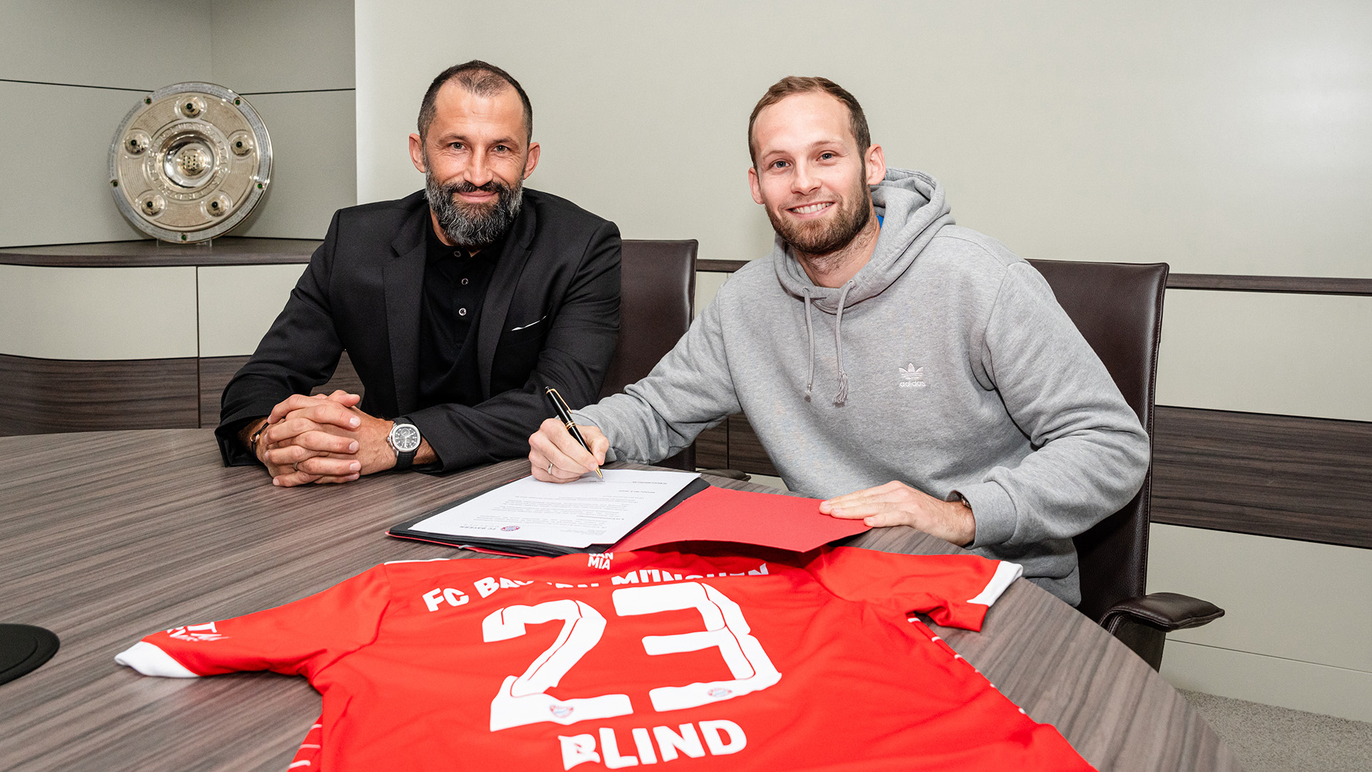 06-daley-blind-unterschrift-230105-mel