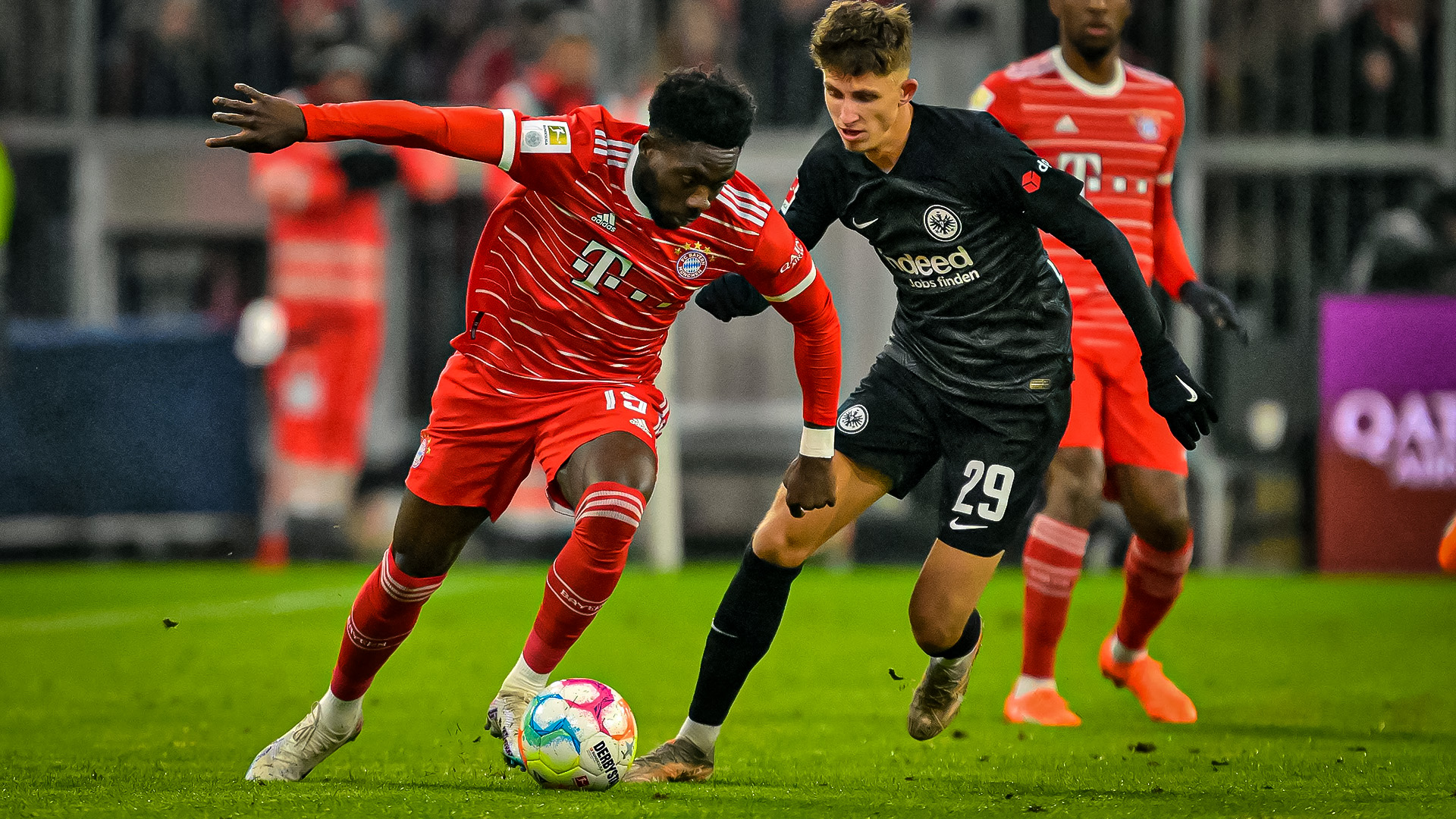 06-fcbayern-frankfurt-230128-ima