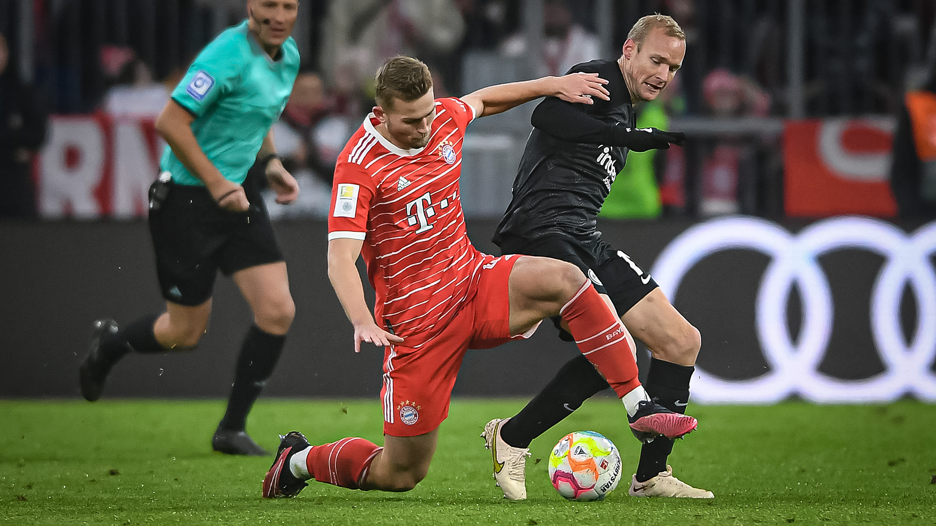 14-fcbayern-frankfurt-230128-ima