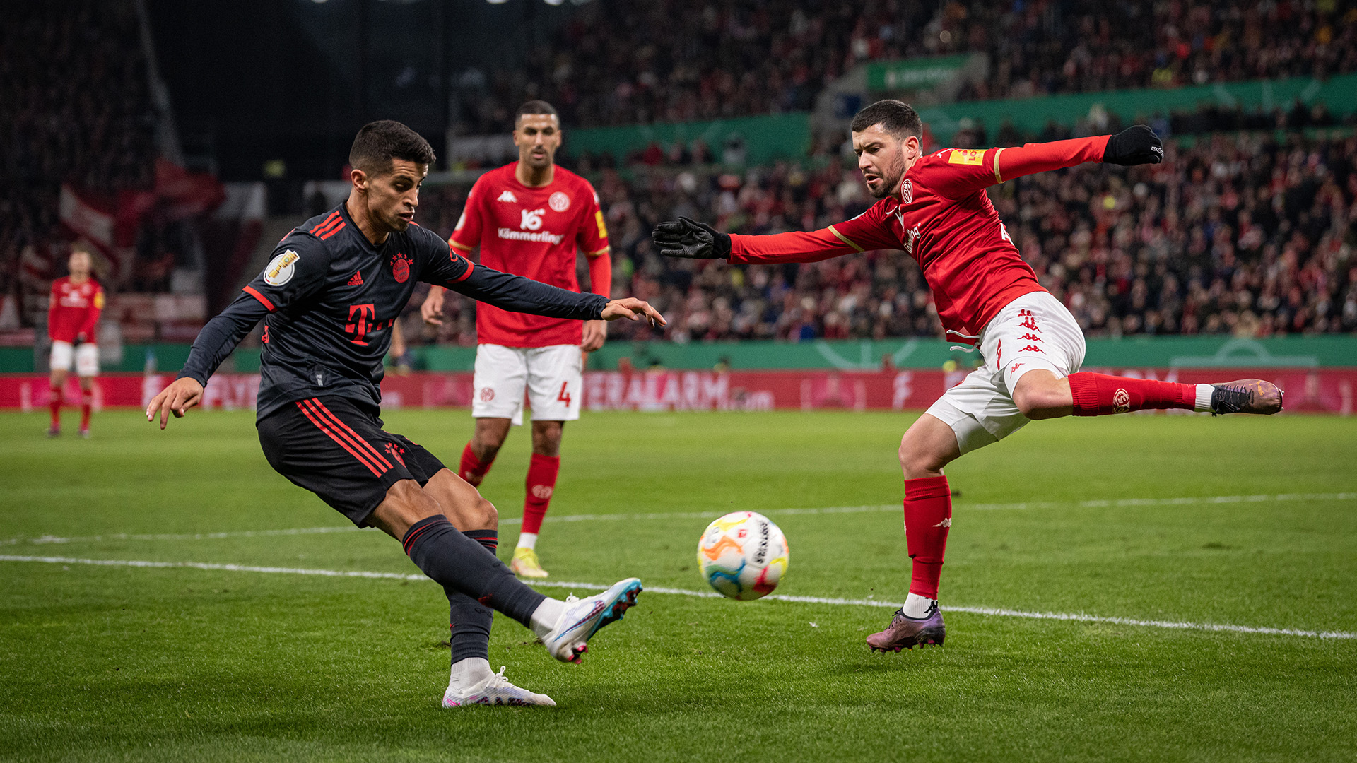 04-dfb-pokal-mainz05-fcb-230201-mel