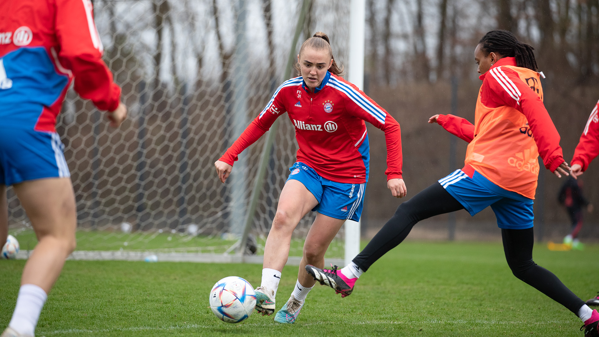 FC Bayern Frauen Georgia Stanway