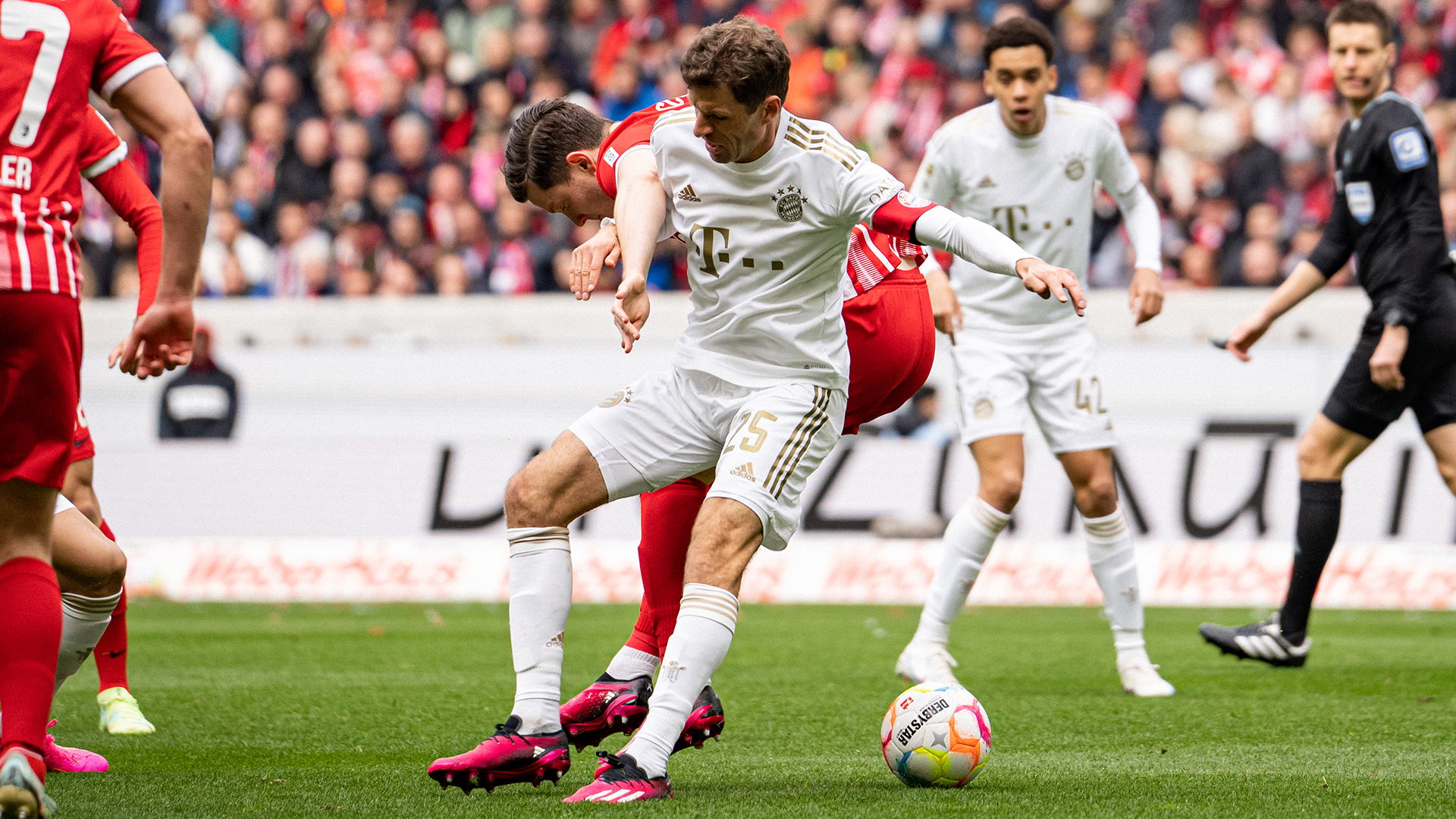 04-scfreiburg-fcbayern-230408-mel