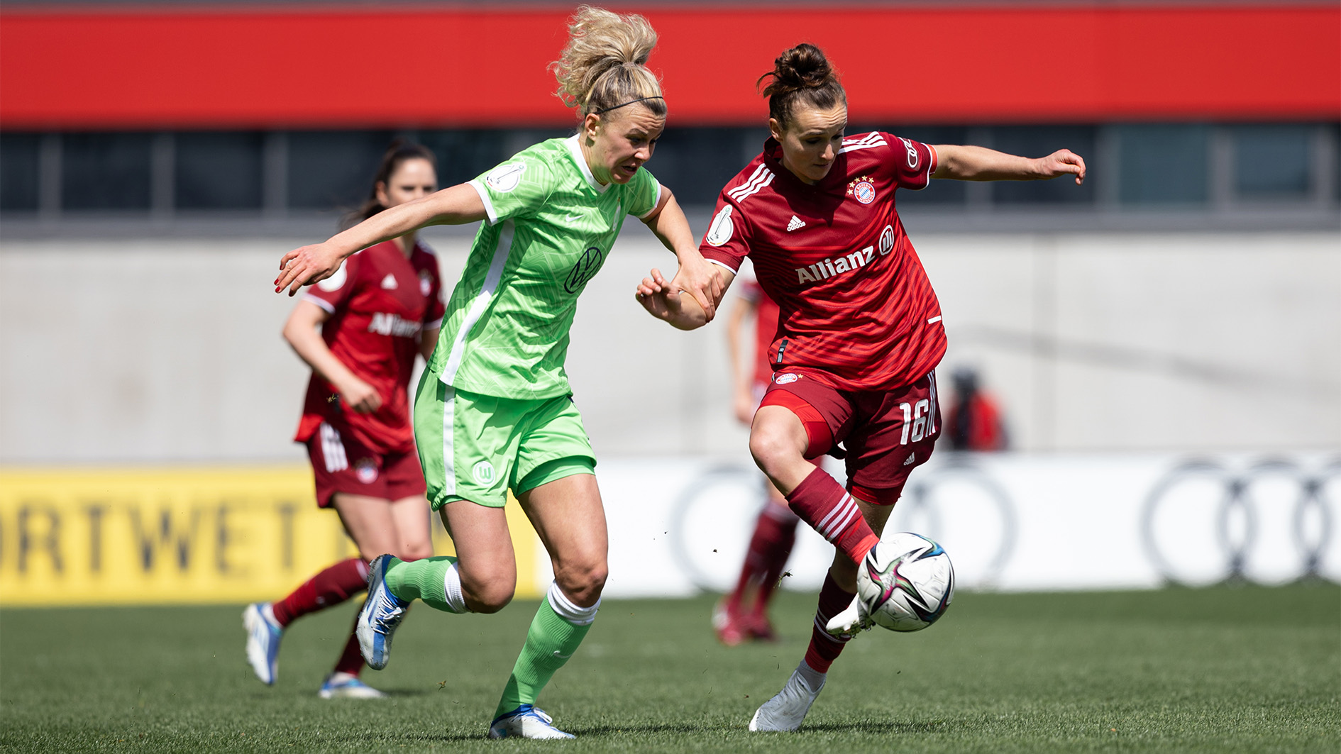 FC Bayern Frauen, Magull