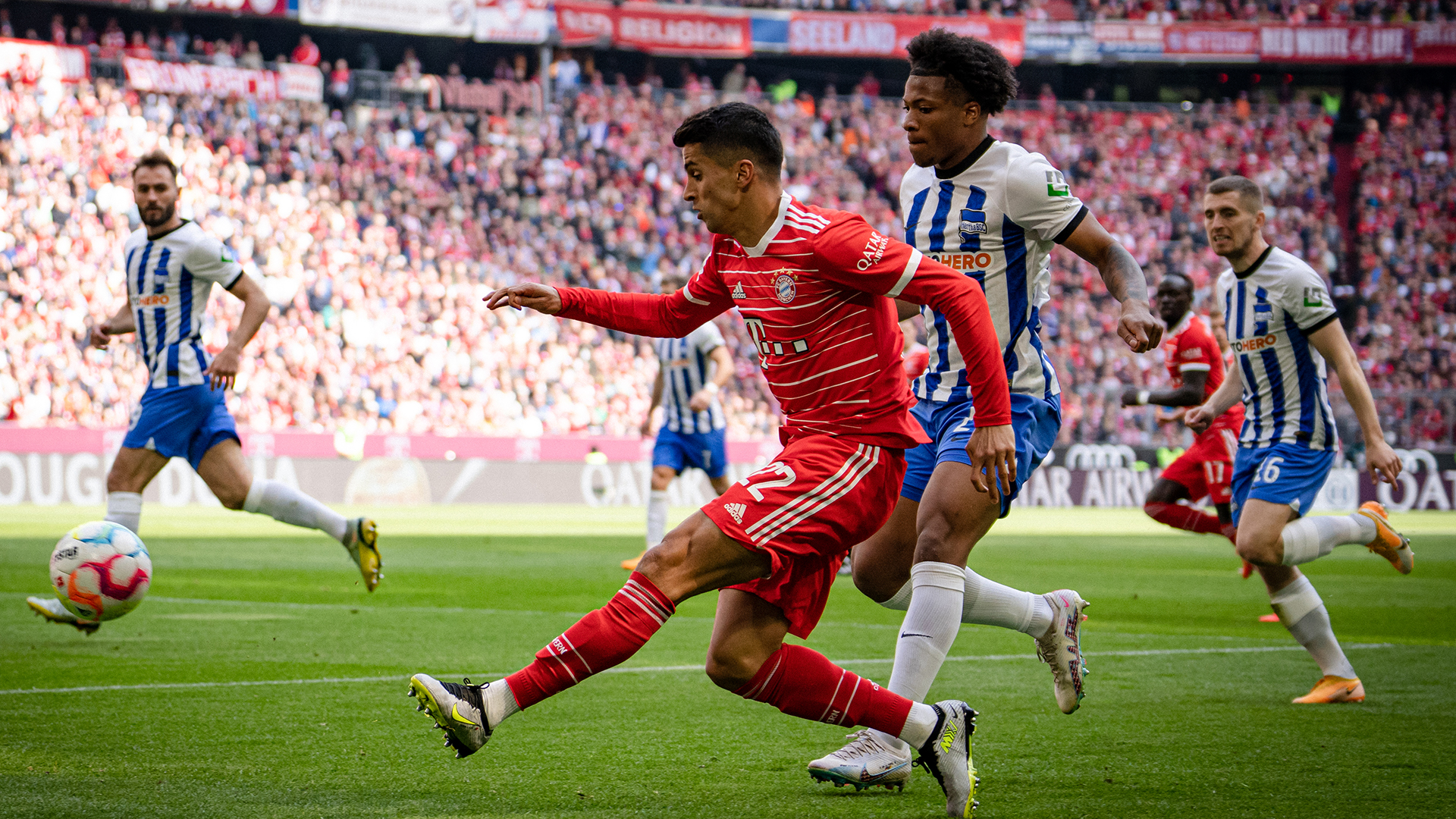 02-fcbayern-herthabsc-230430-mel