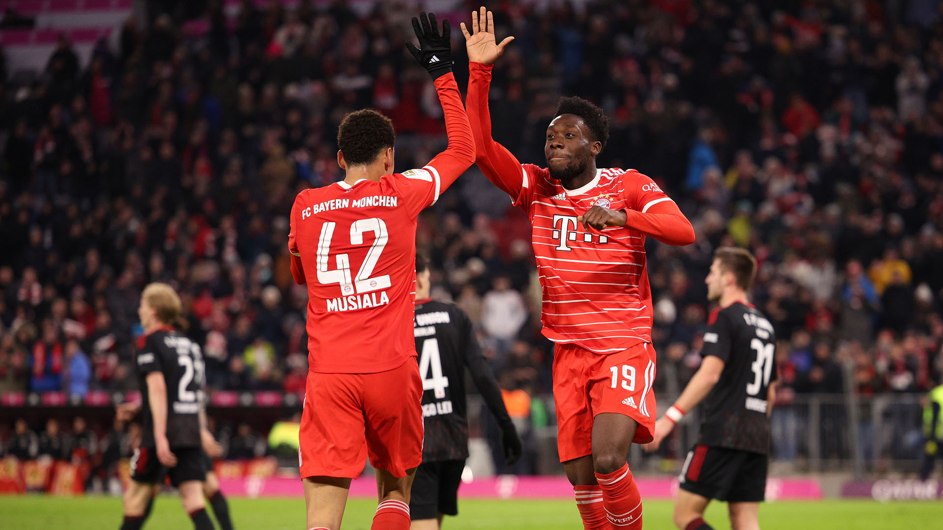 FC Bayern, Union Berlin, Jubel, Jamal Musiala, Alphonso Davies