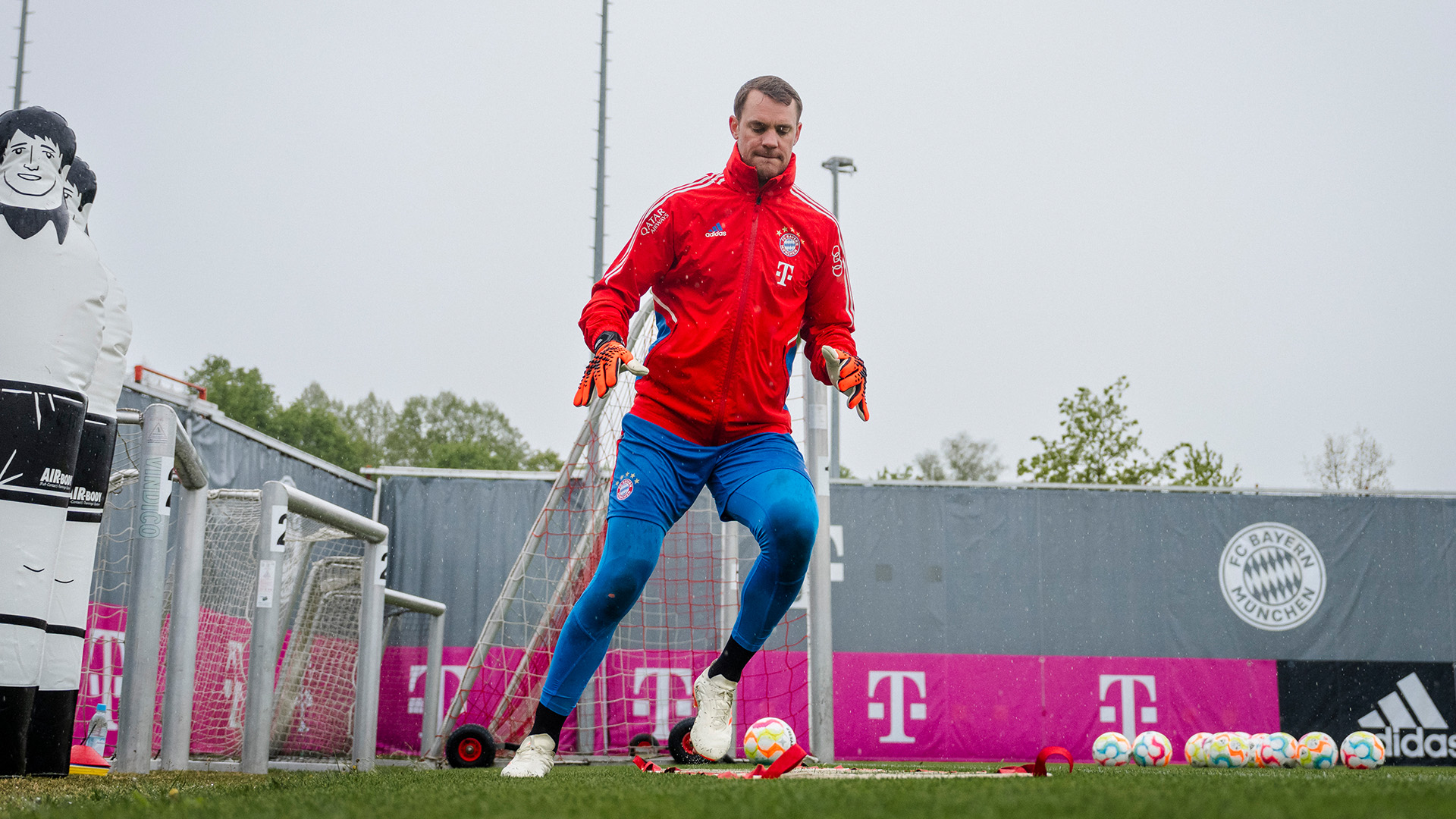 05-manuel-neuer-110523-mel