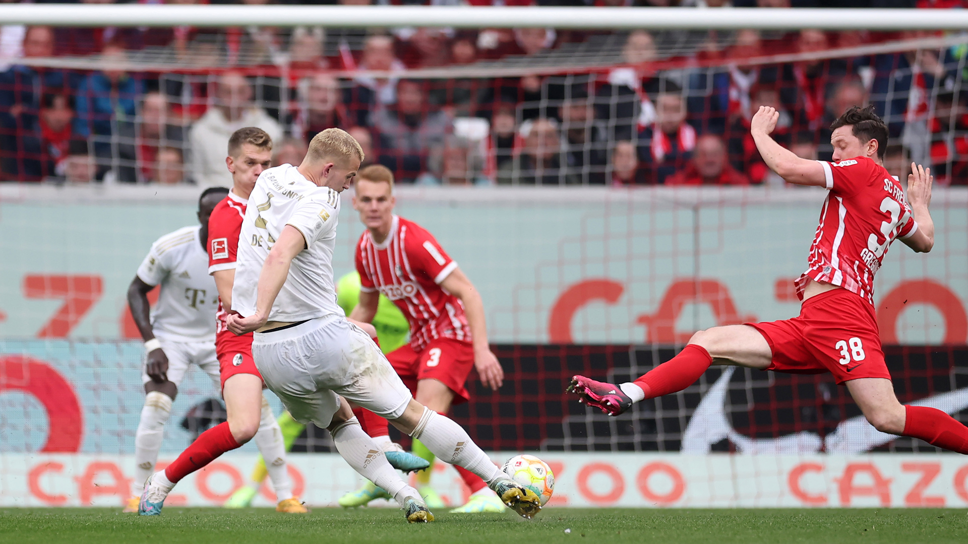 Matthijs de Ligt FC Bayern - SC Freiburg